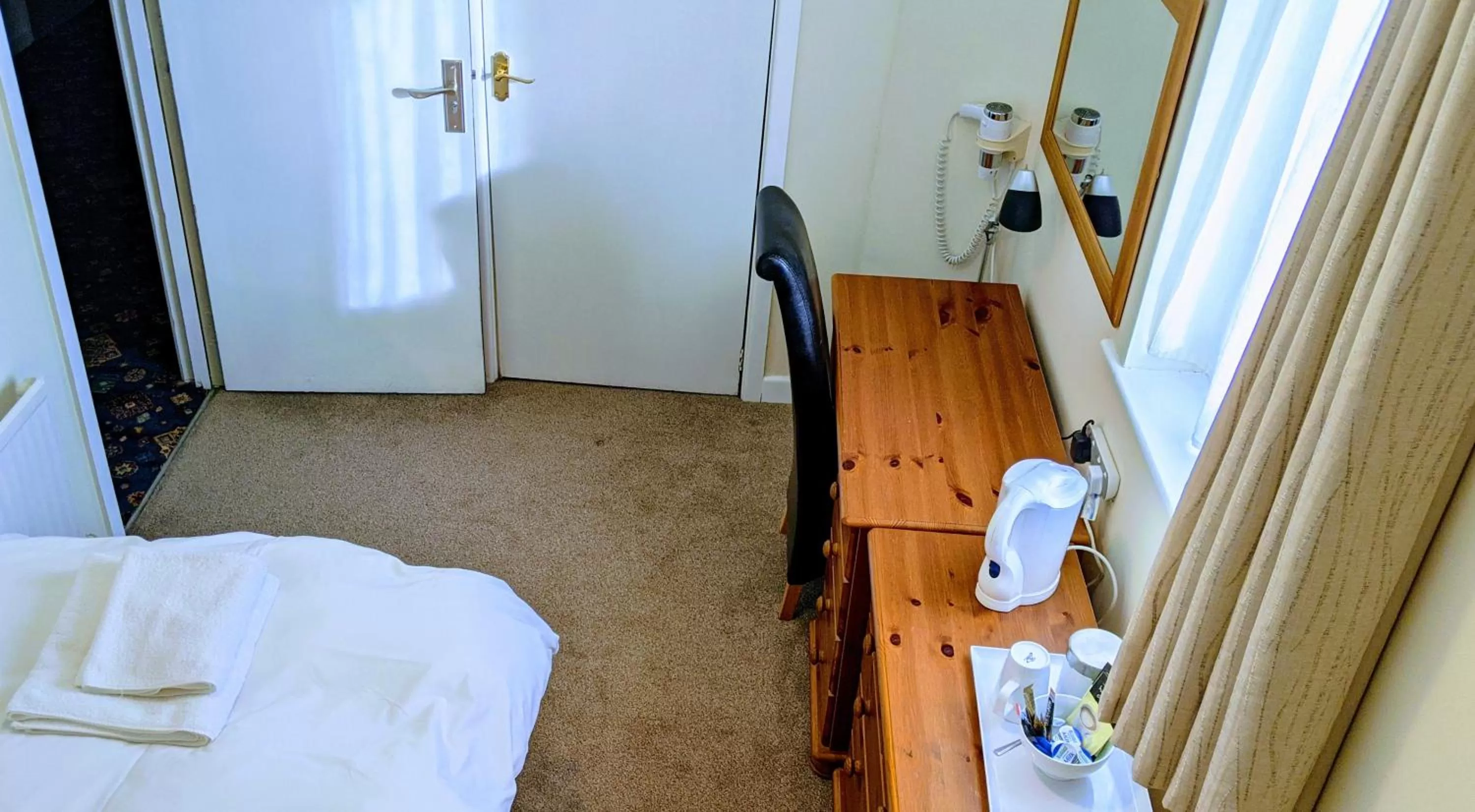 Bedroom, Bed in Ivybridge Guesthouse