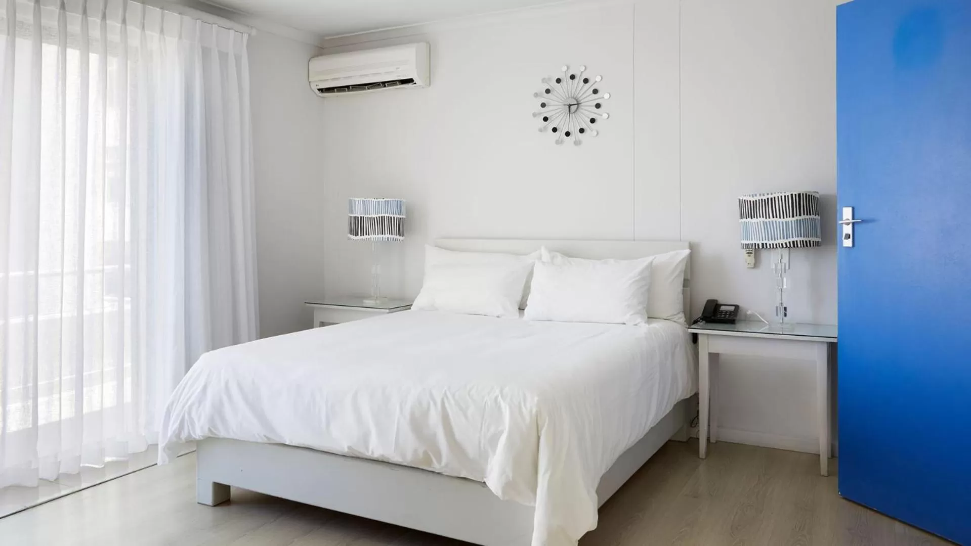 Bed in La Splendida Hotel by NEWMARK