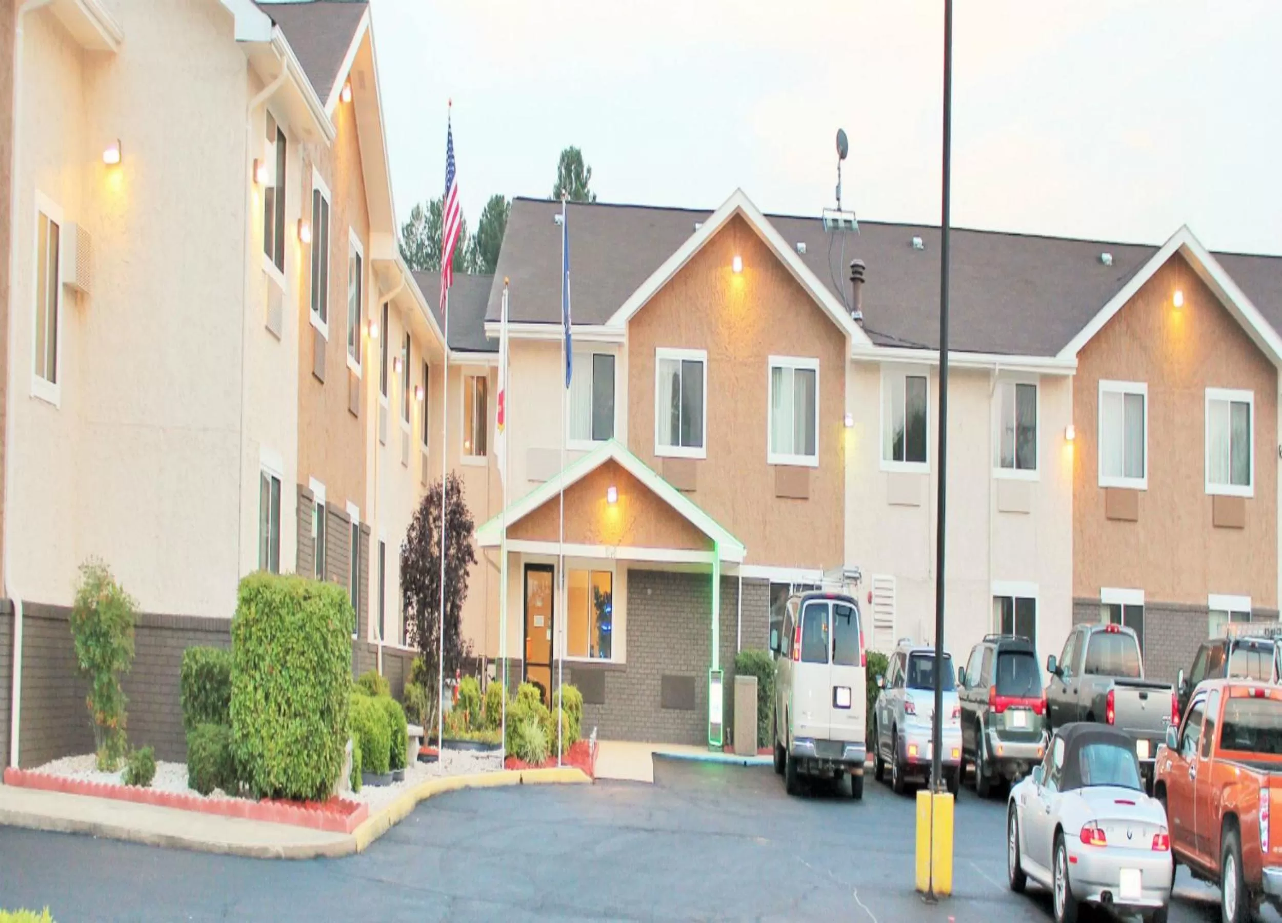 Facade/entrance in Super 8 by Wyndham South Boston VA