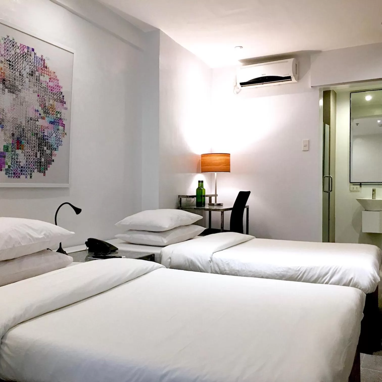 Bedroom, Bed in Hotel Durban