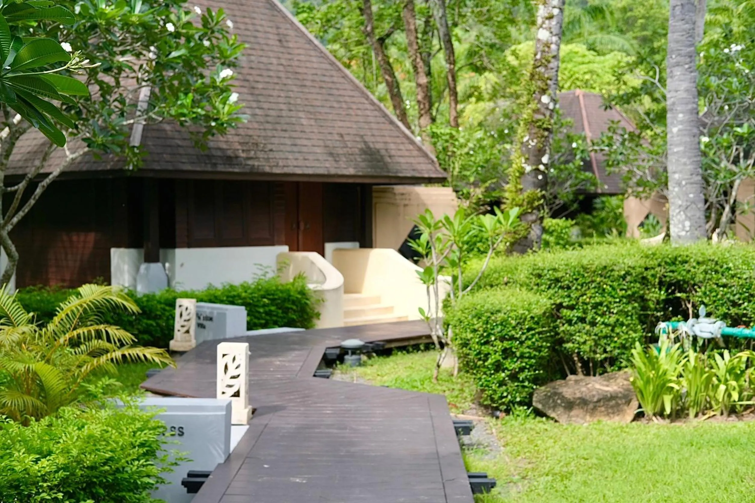 Spa and wellness centre/facilities in Pullman Phuket Karon Beach Resort