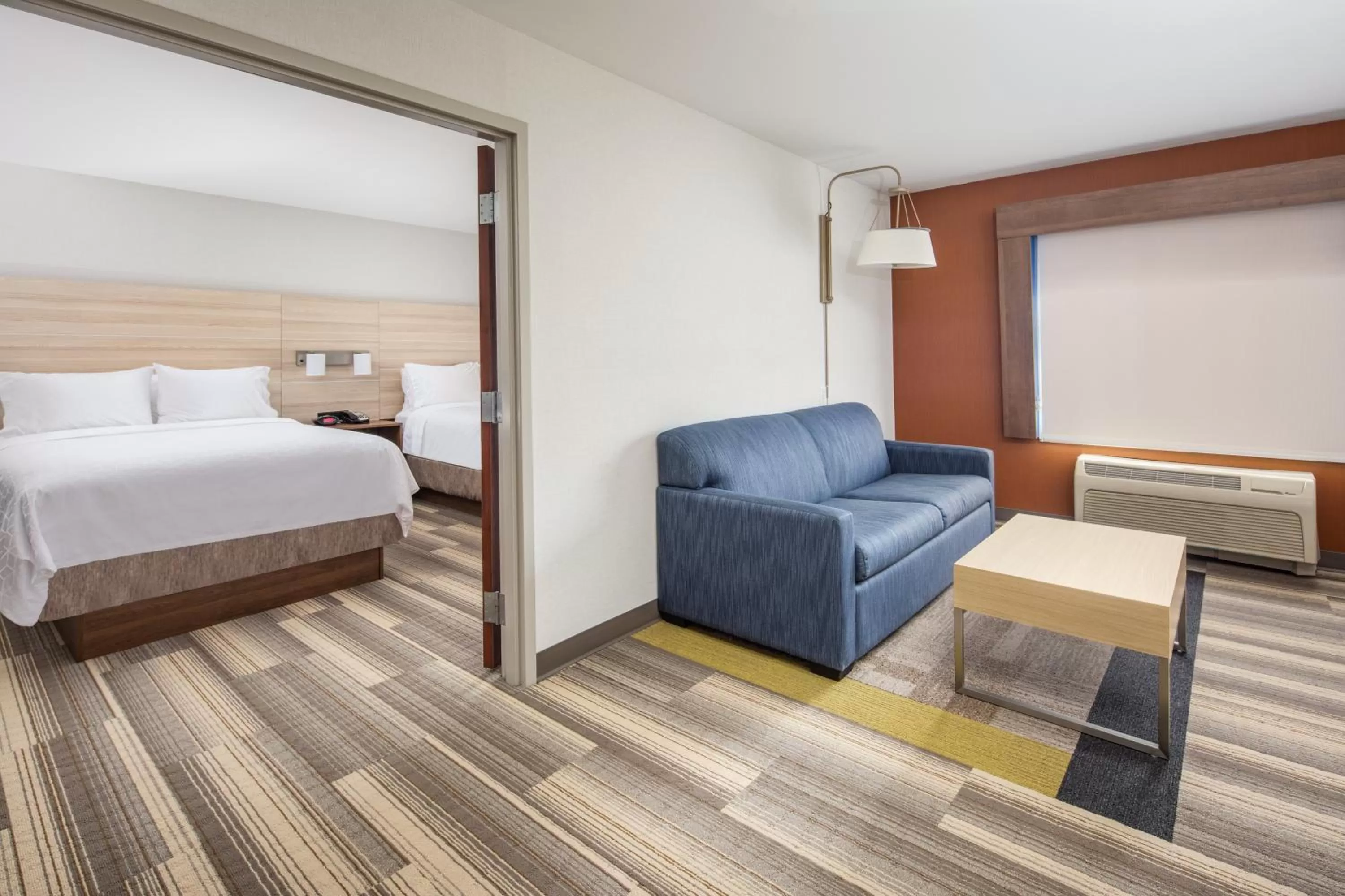 Photo of the whole room, Bed in Holiday Inn Express Ontario by IHG