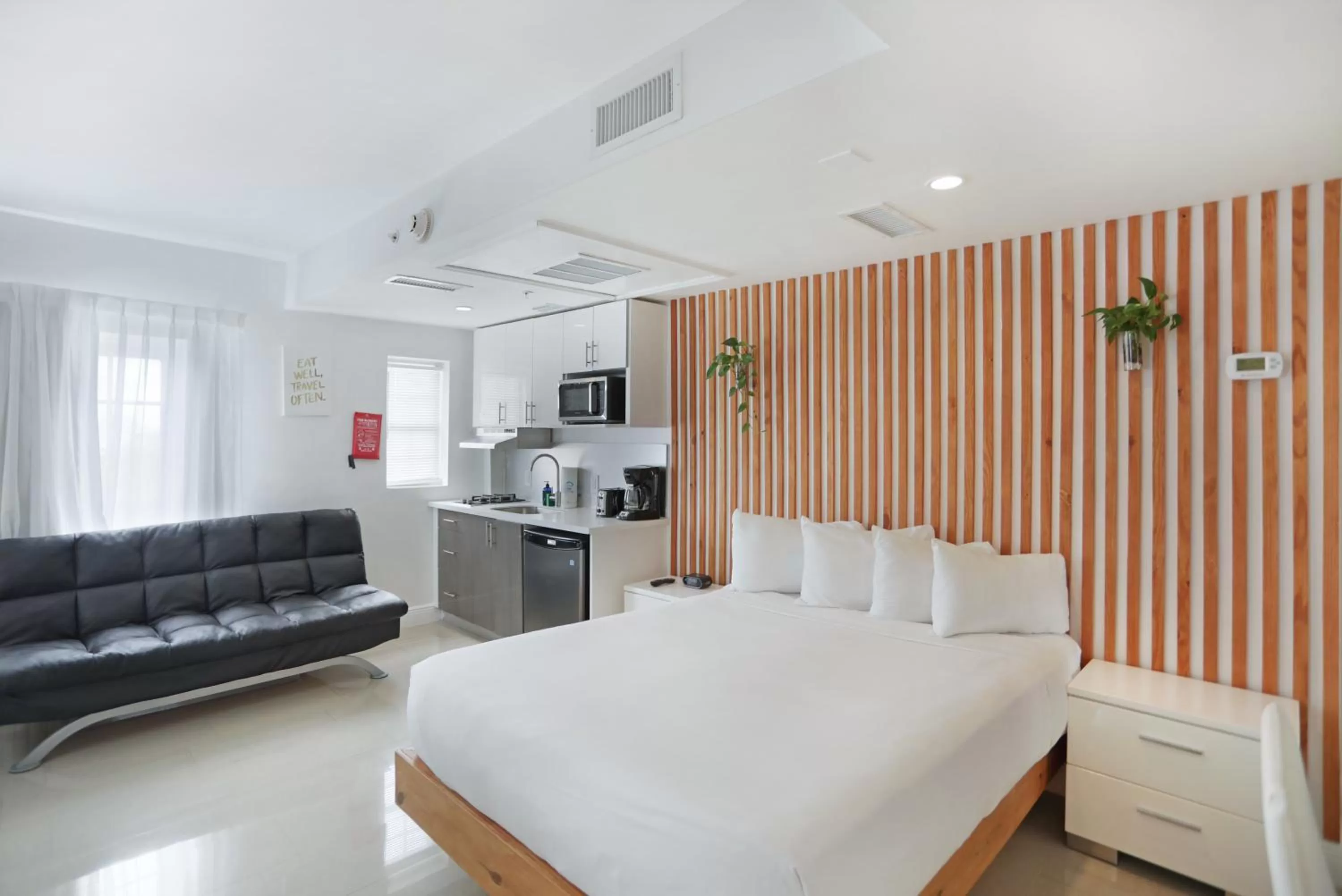 Bed in Hotel Belleza