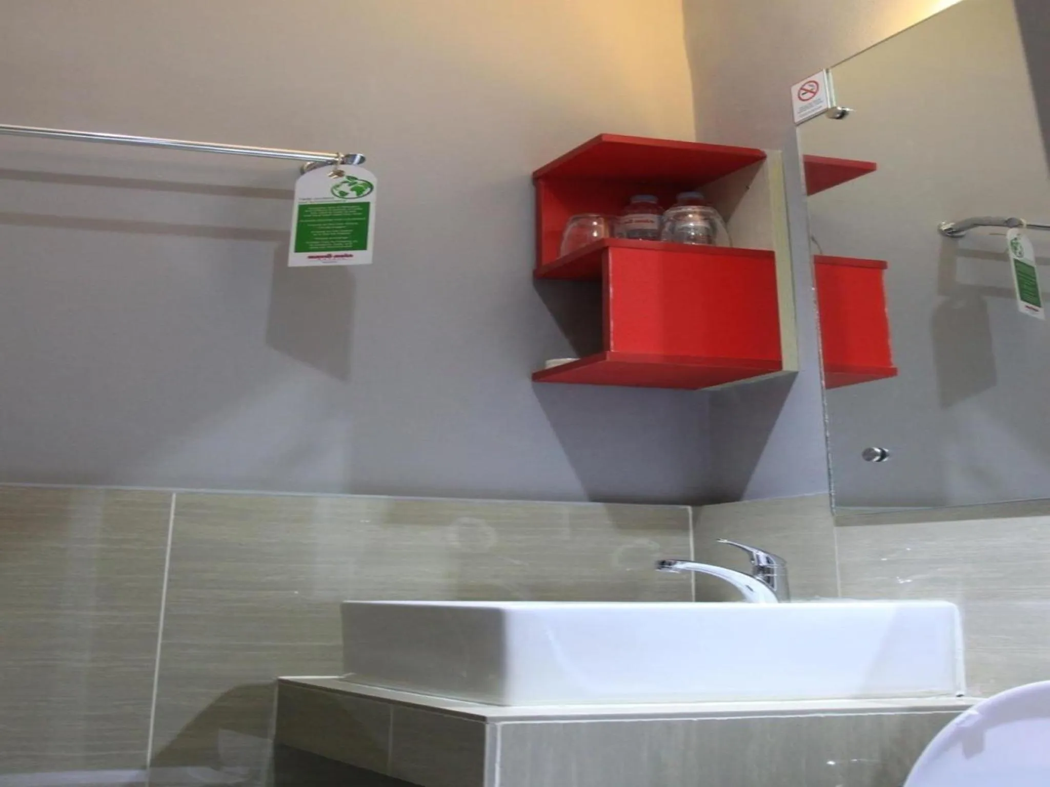 Bathroom in Sumo Asia Hotels - Davao