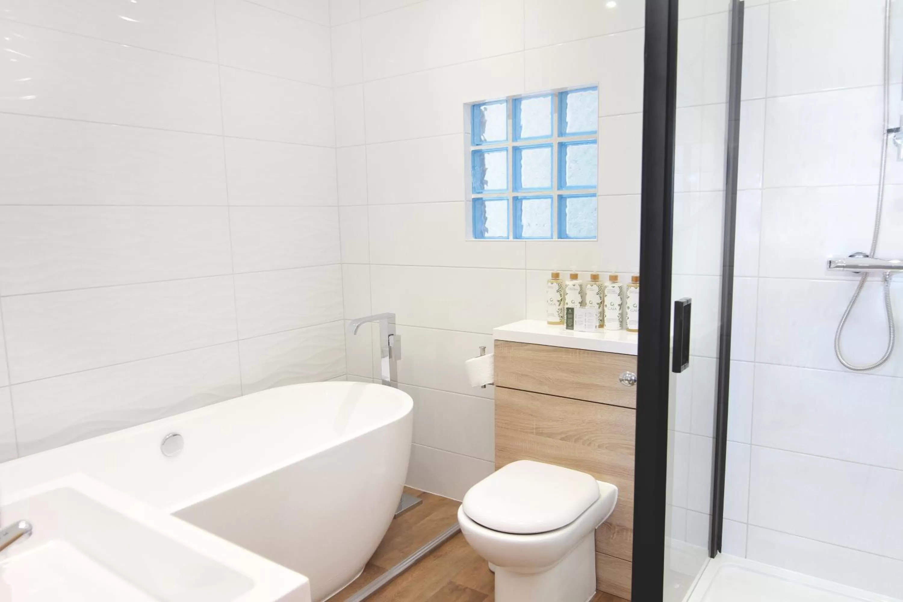 Bath in Esplanade Hotel