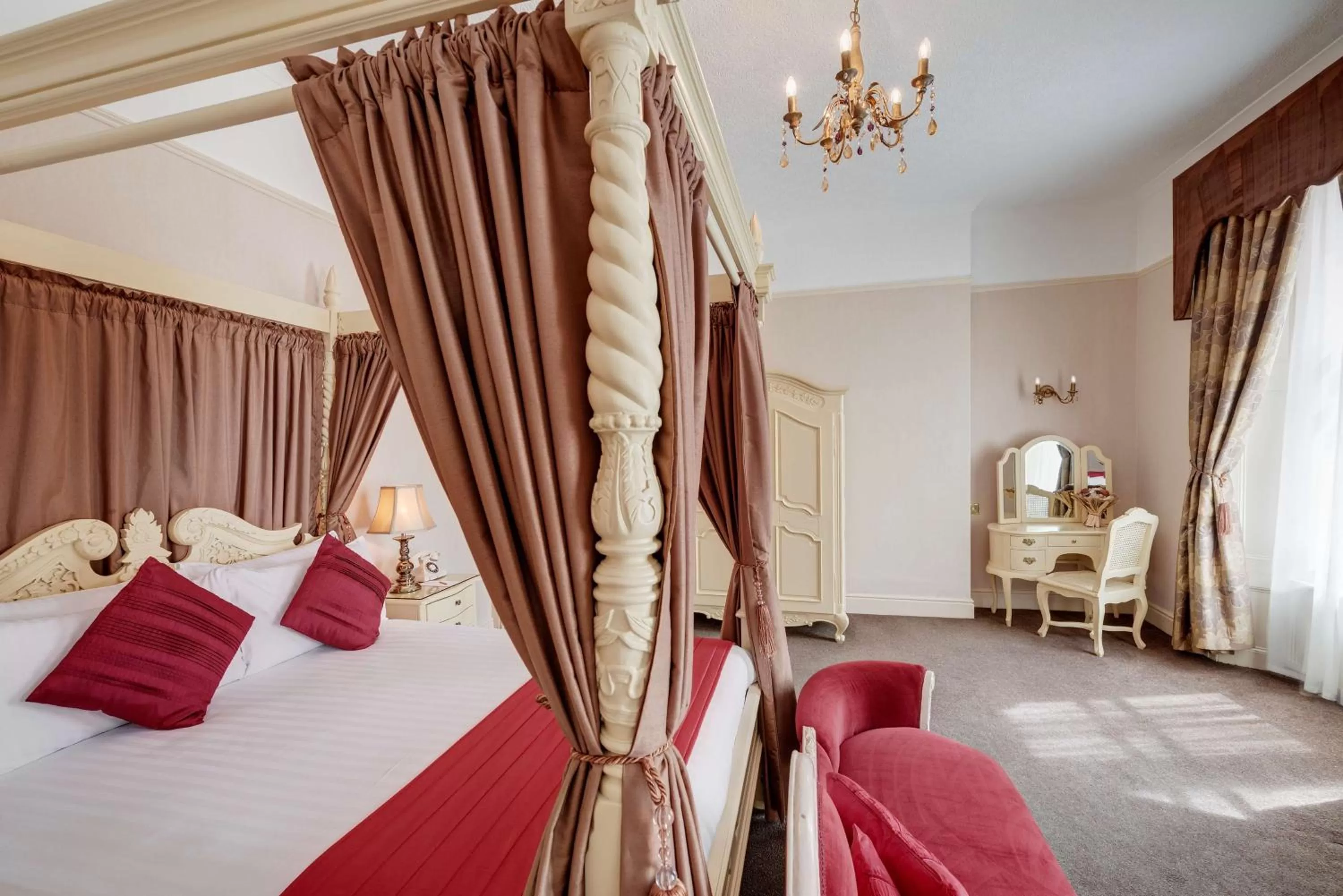 wedding, Bed in New Continental Hotel; Sure Hotel Collection by Best Western