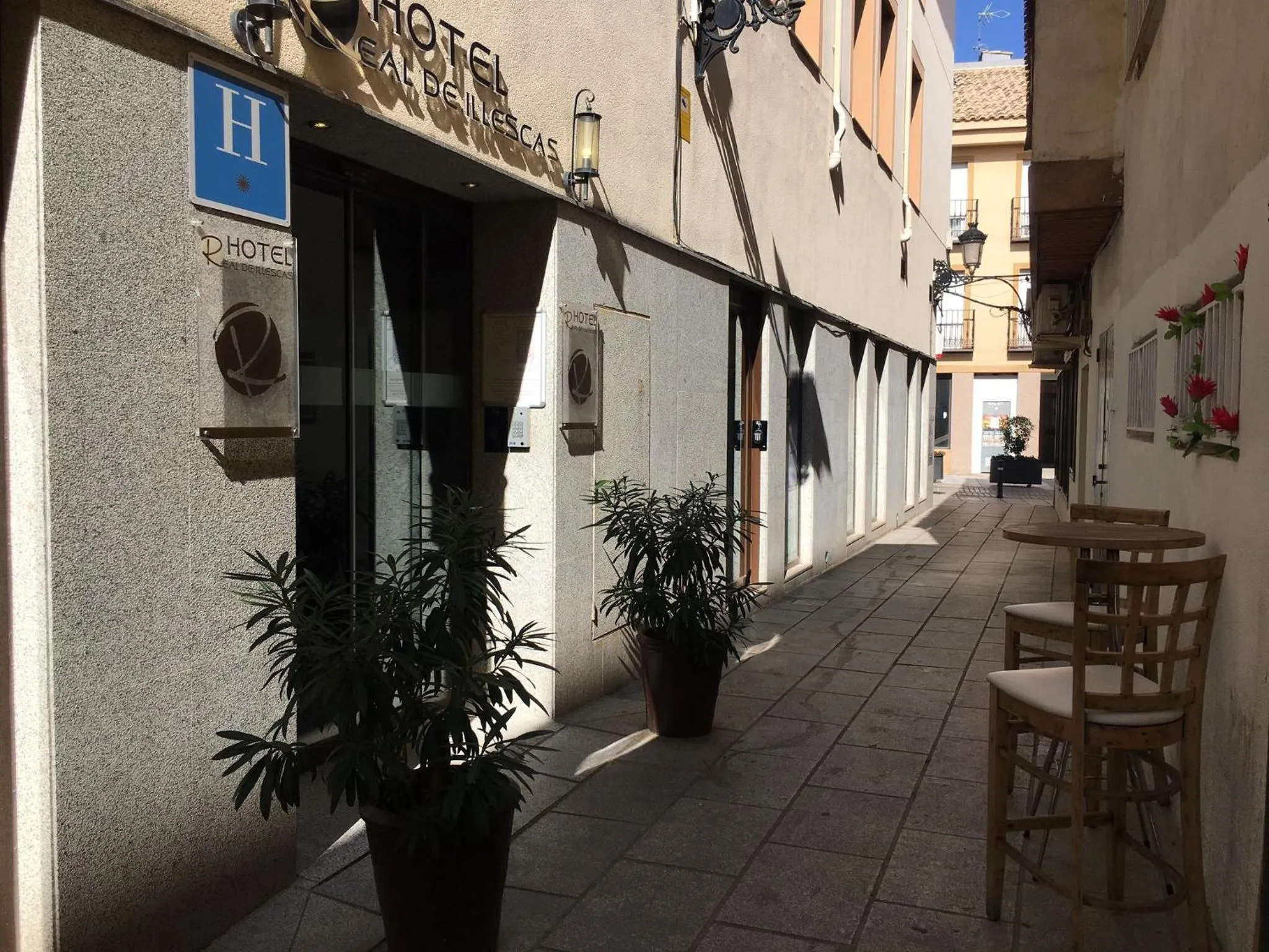 Property building in Hotel Real de Illescas