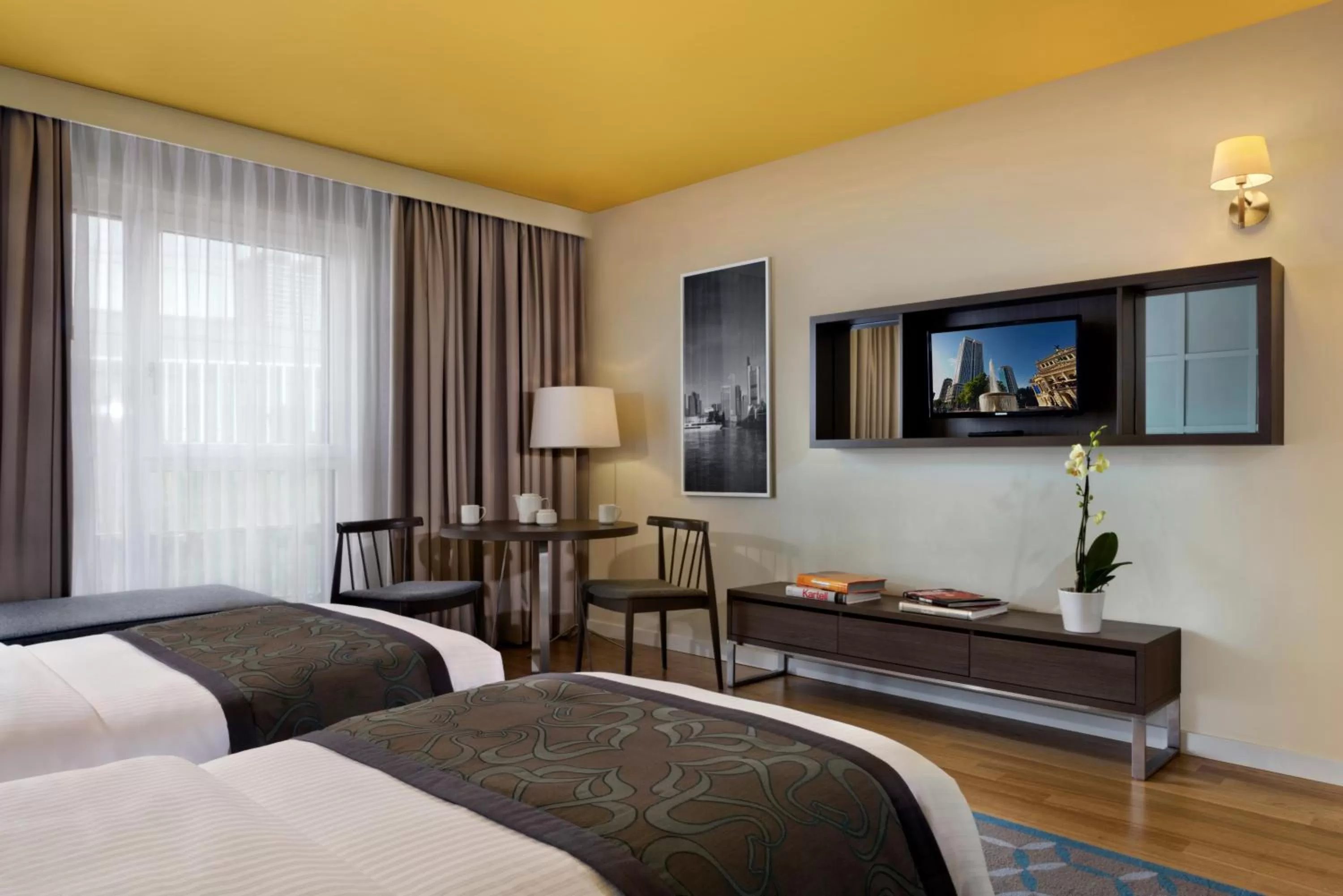 Bed in Citadines City Centre Frankfurt