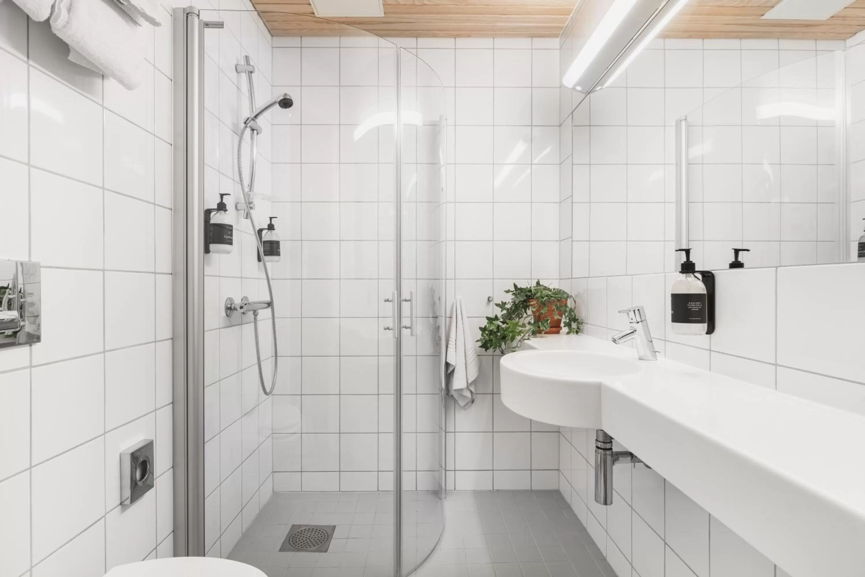 Bathroom in Augustin Hotel