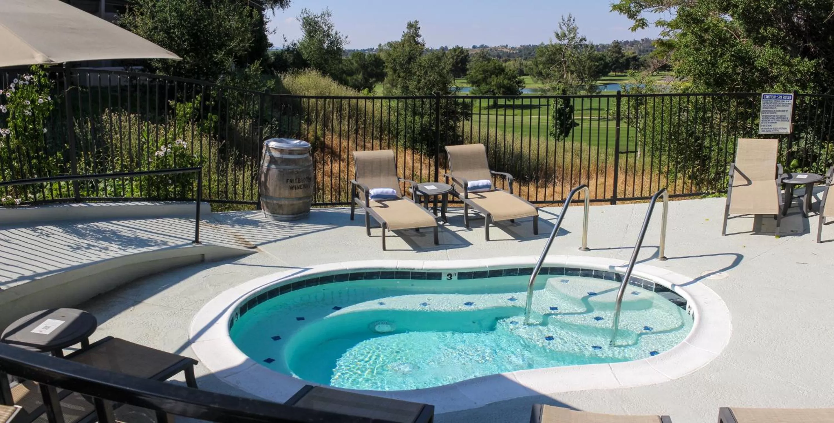 Hot Tub in Temecula Creek Inn