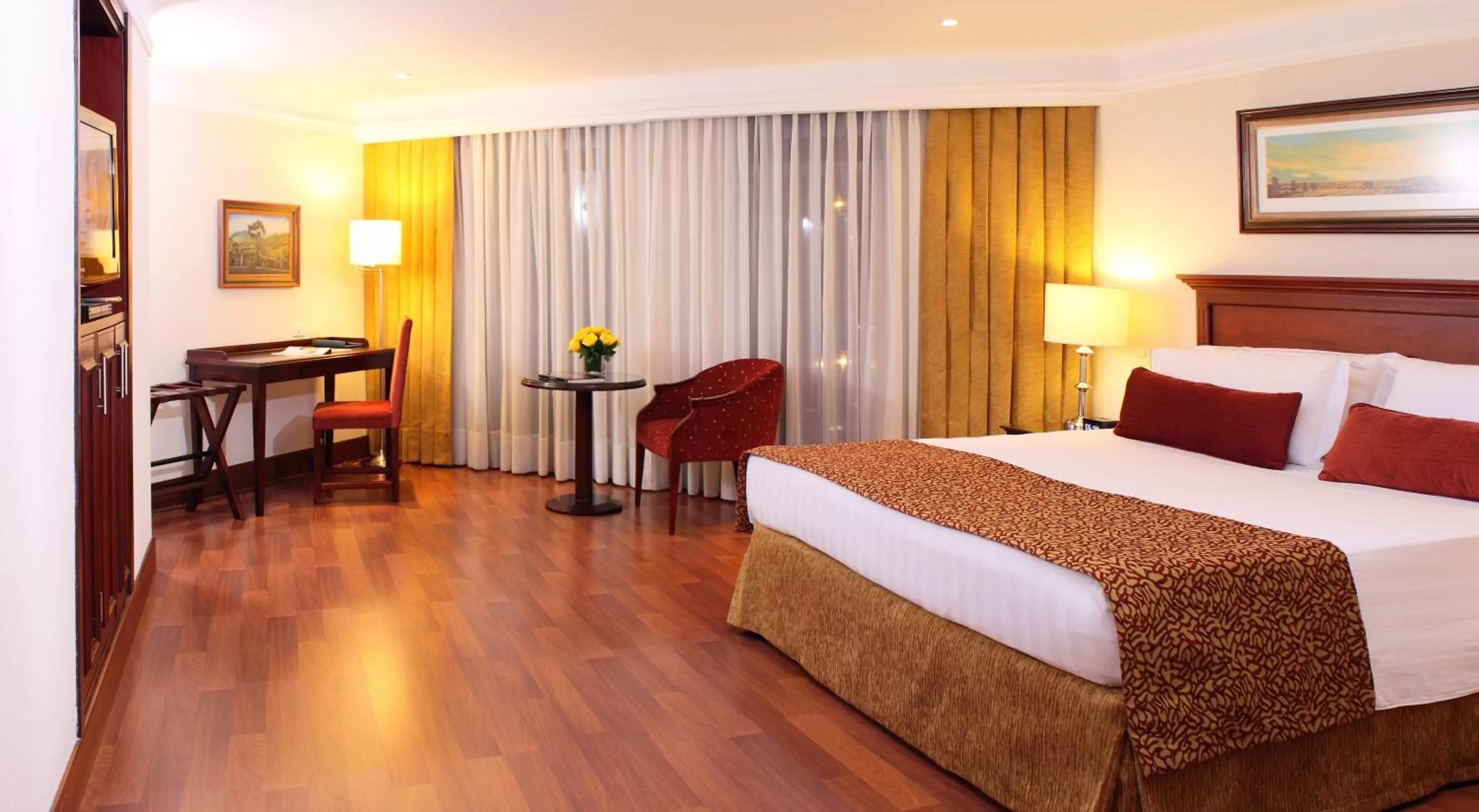 Bed in Hotel Estelar La Fontana