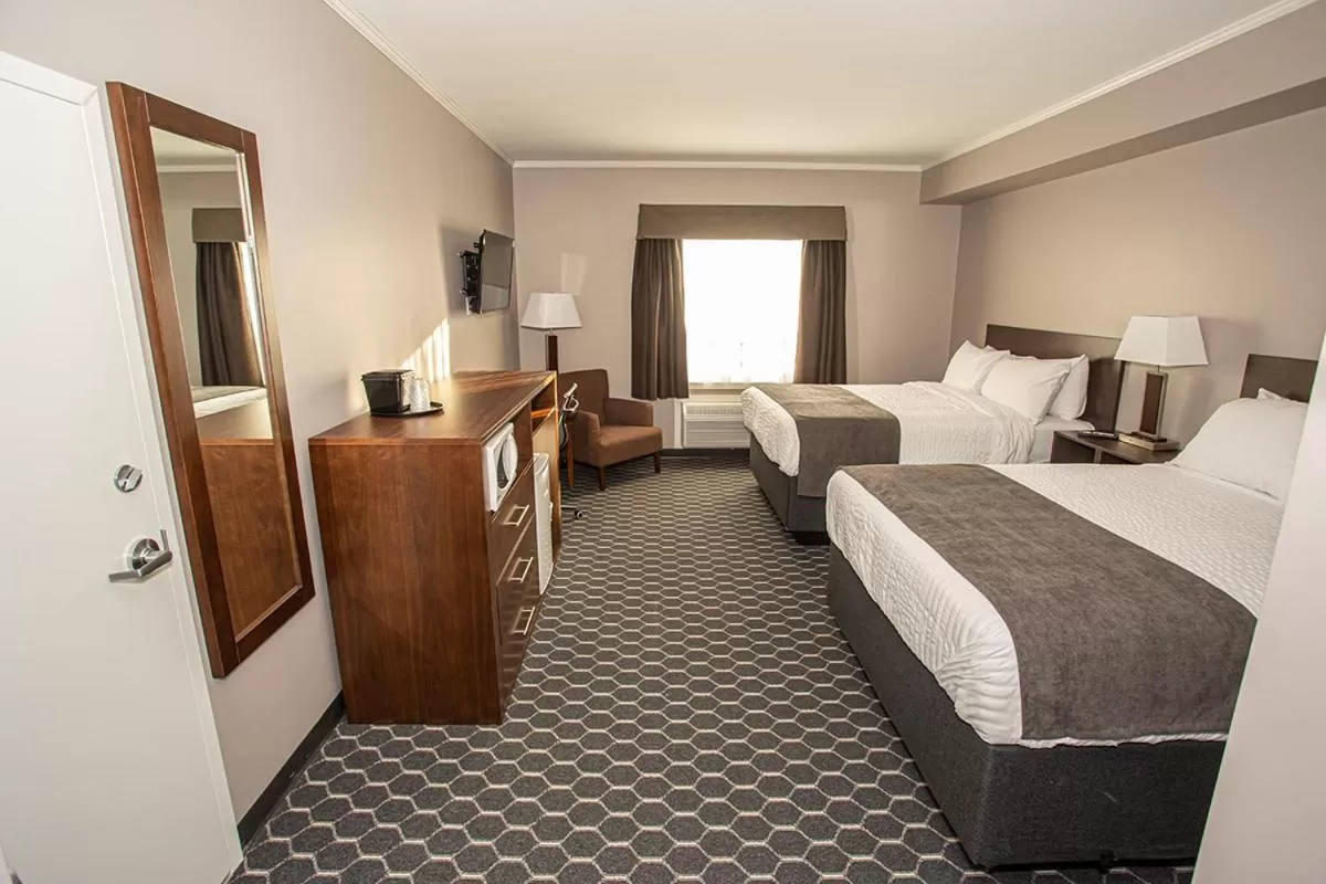 Rivers Blue Crescent Hotel