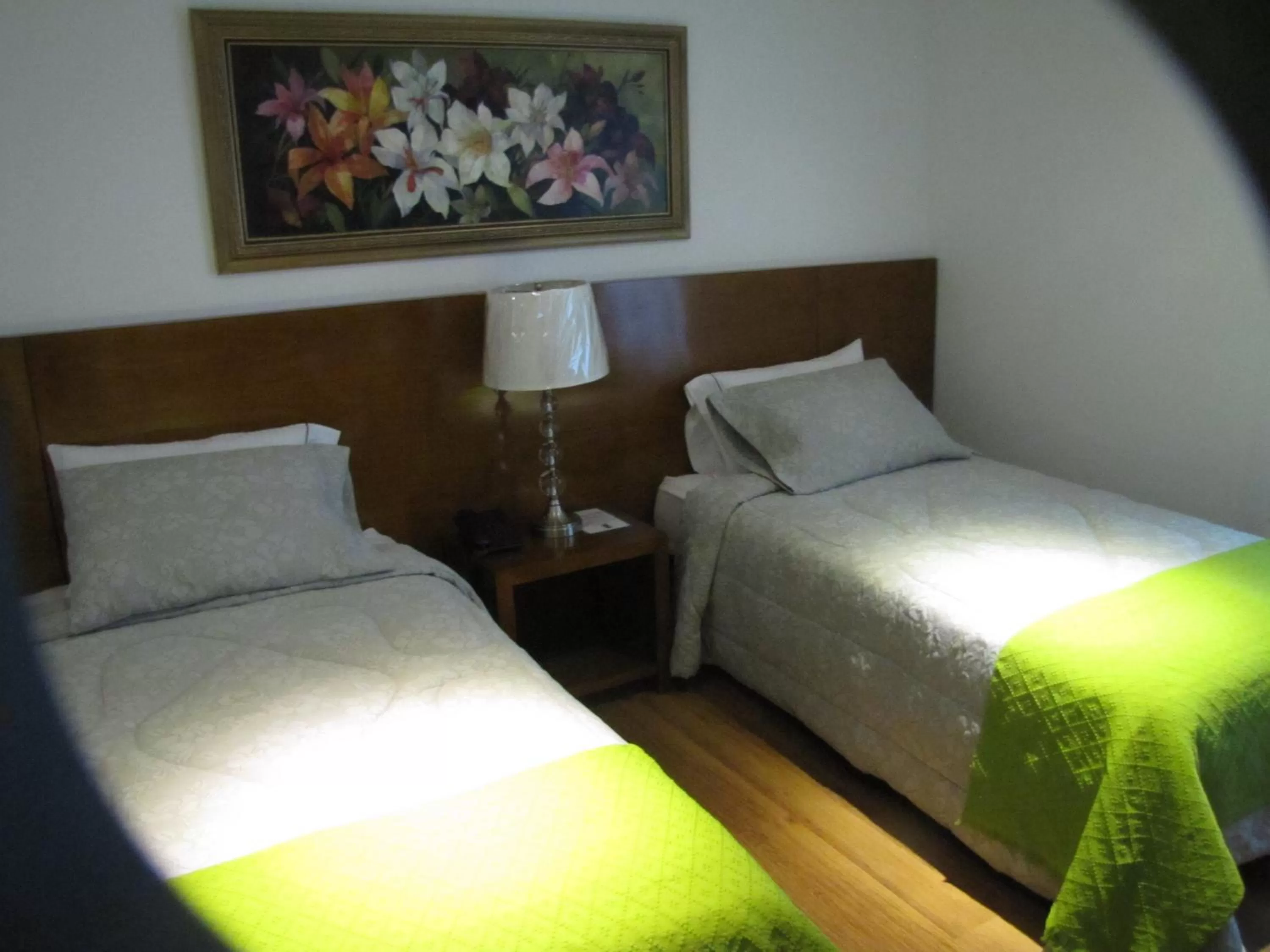 Photo of the whole room, Bed in Hotel Casa Mahanaim Colferias, Bogotá