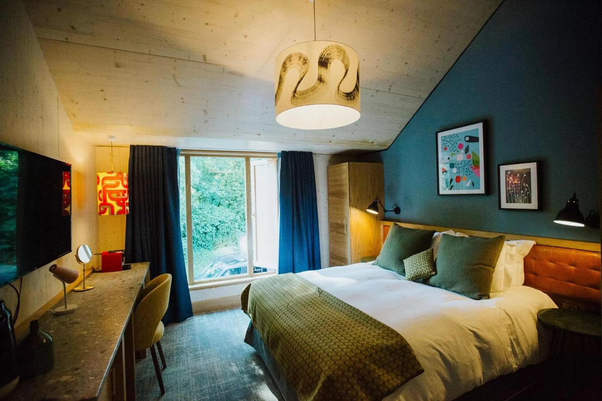 Bed in The Royal Foresters