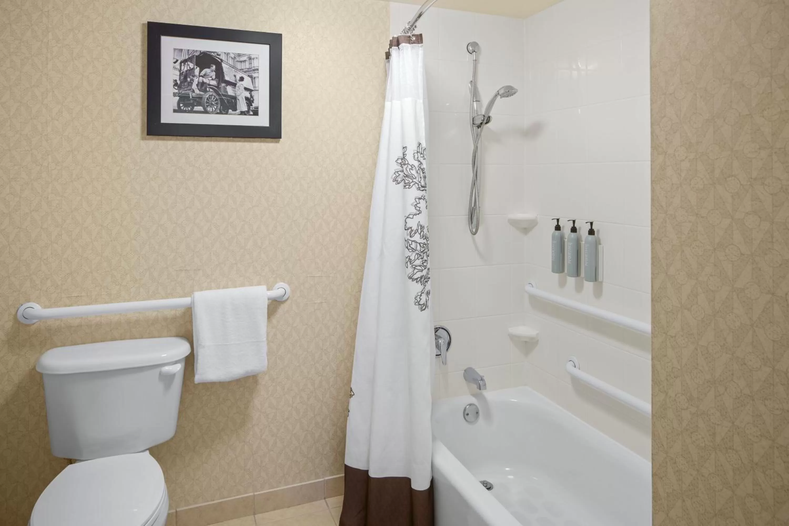 Bathroom in Residence Inn Aberdeen at Ripken Stadium