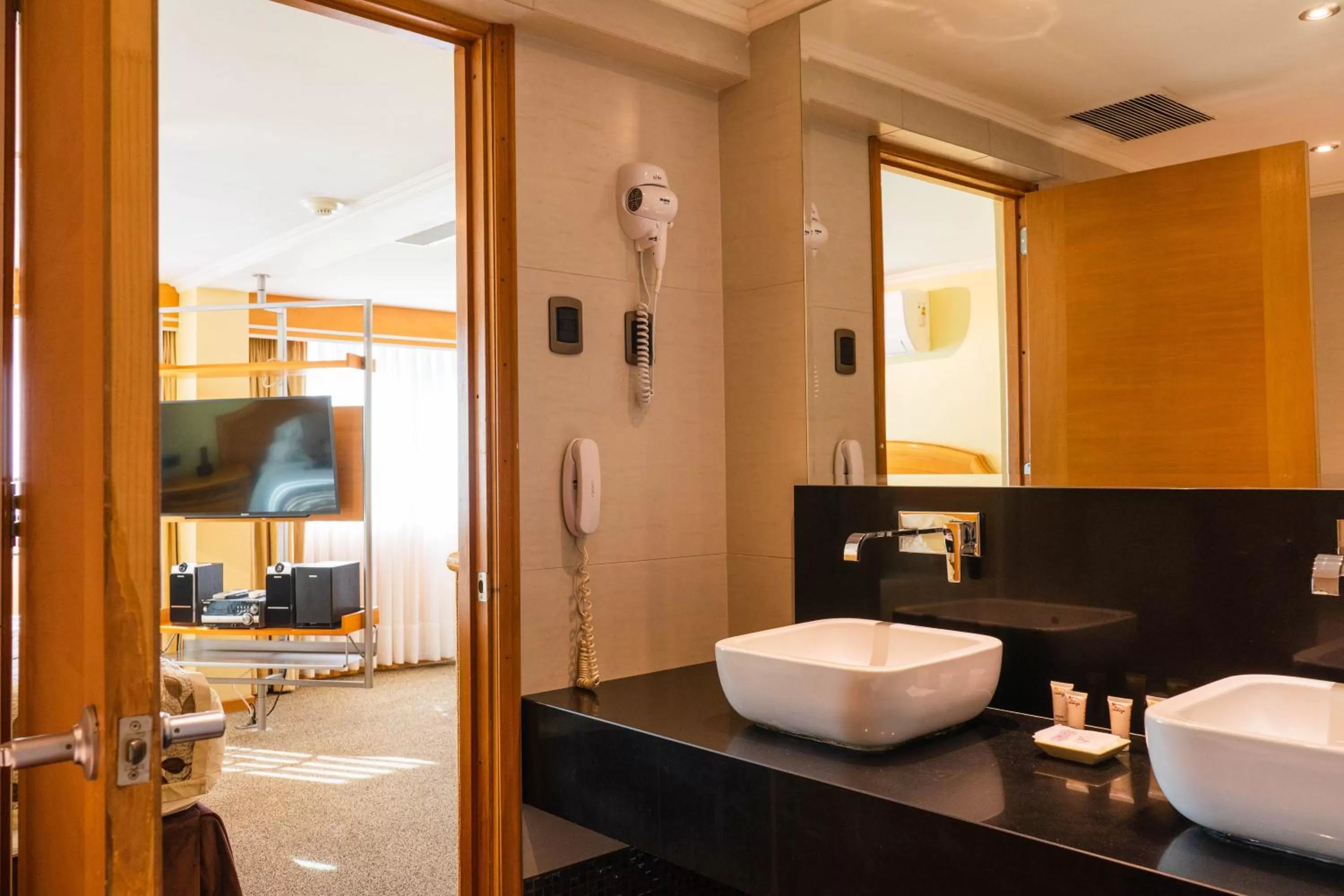 Bathroom in Hotel Restaurante Ankara