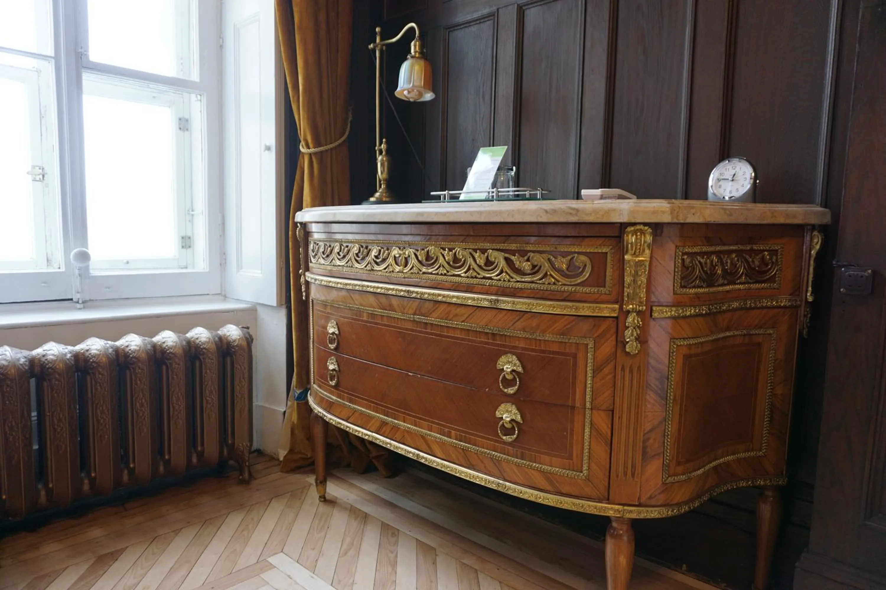 Decorative detail in Hôtel Marie-Rollet