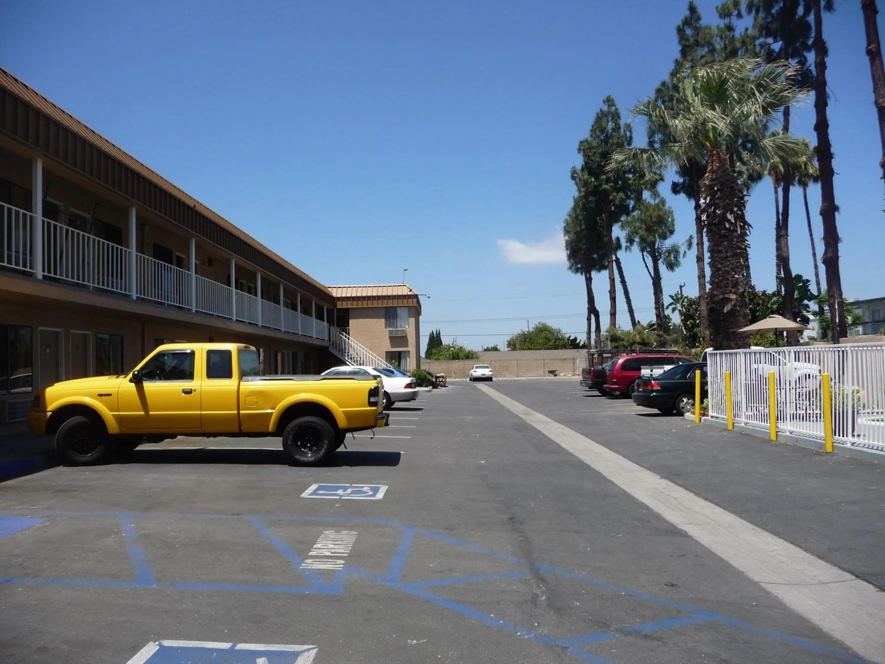 Area and facilities in Rainbow Inn