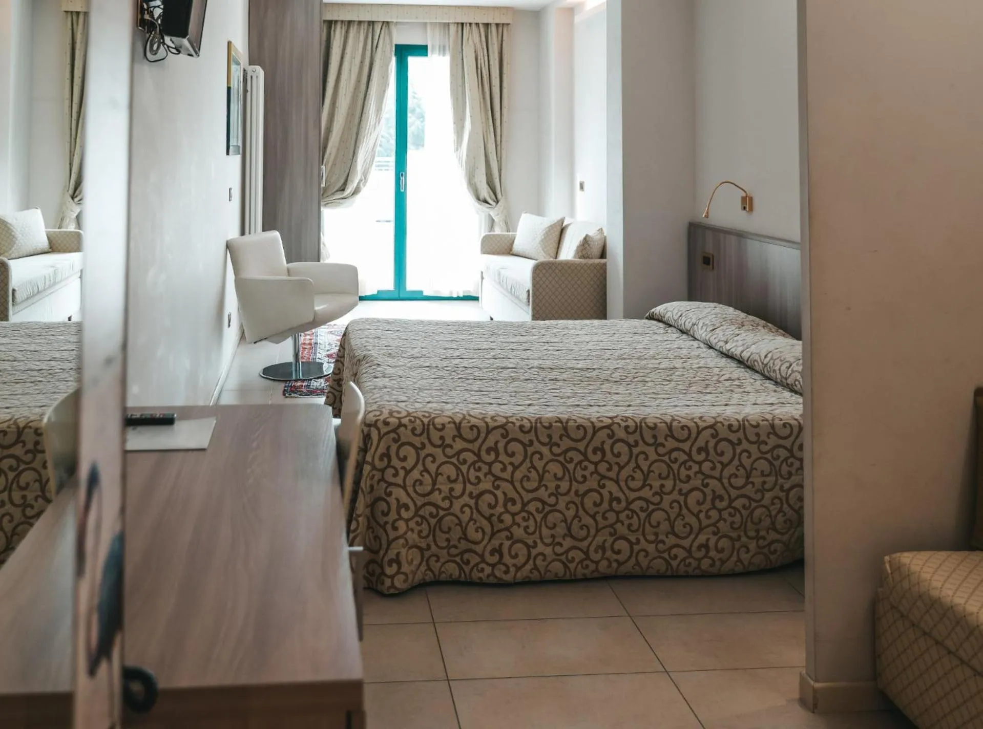 Photo of the whole room, Bed in Hotel Dante Family Spa Resort