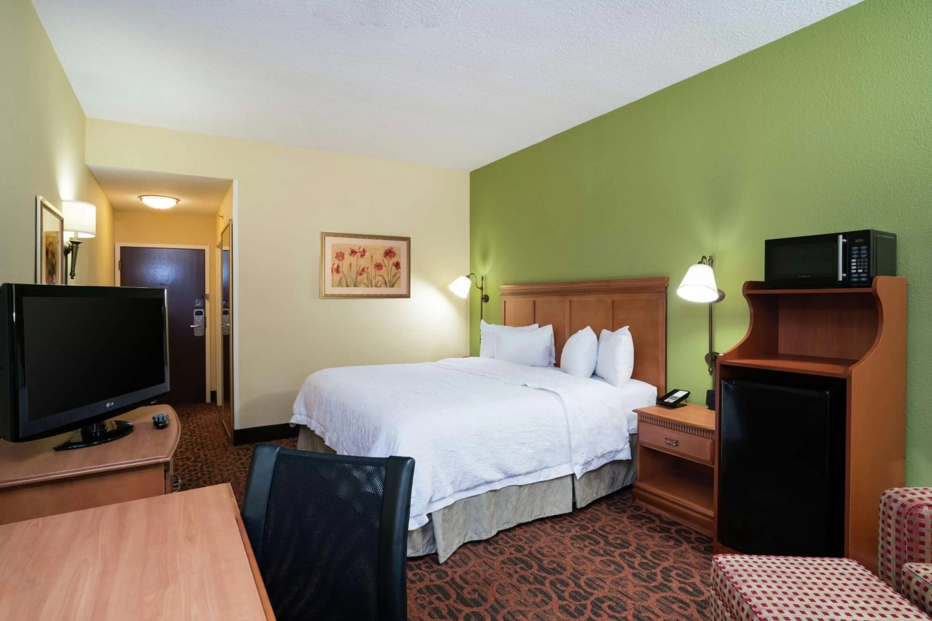 Bedroom in Hampton Inn Bardstown