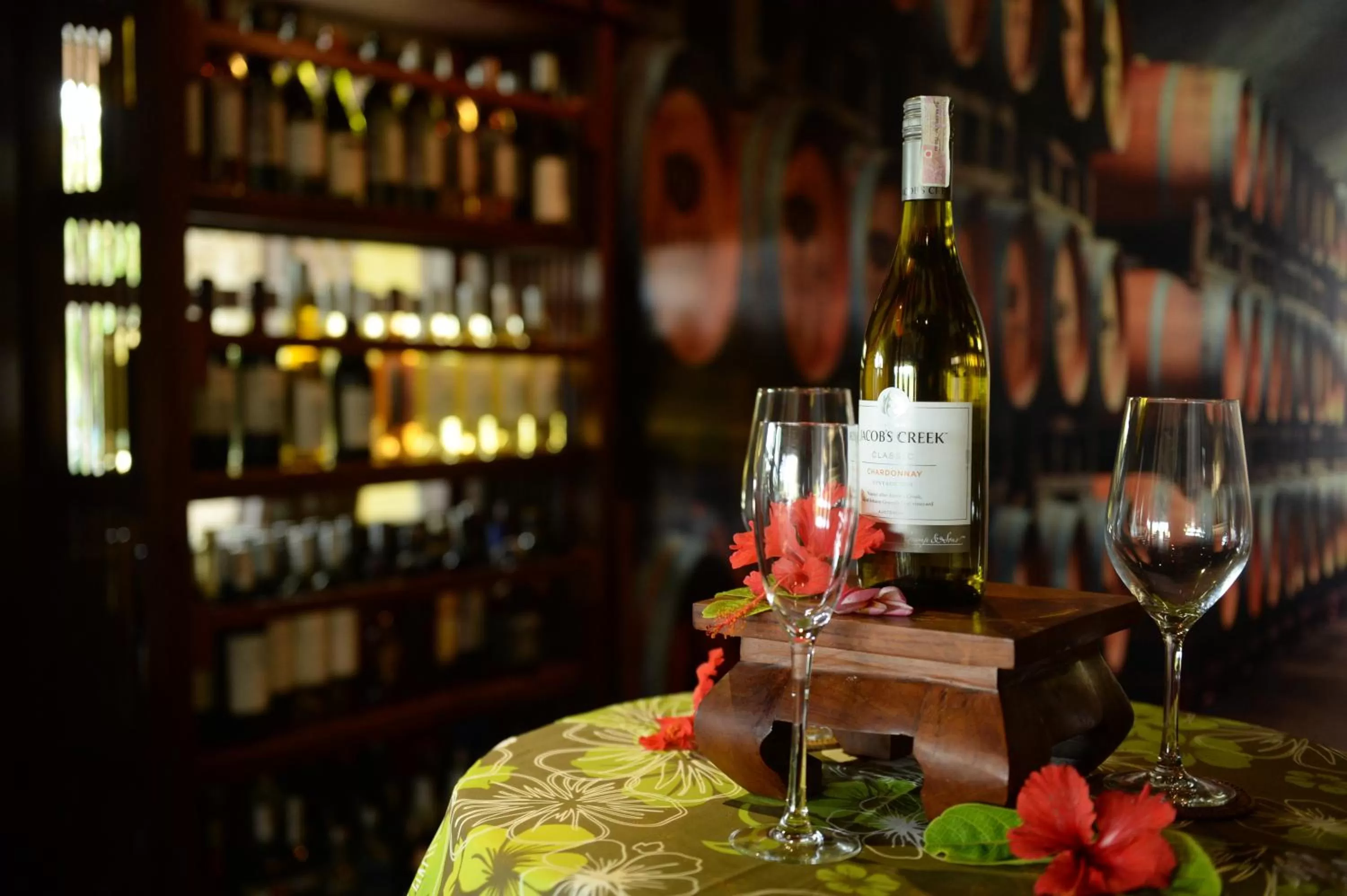 Restaurant/places to eat in Naya Gawana Resort & Spa