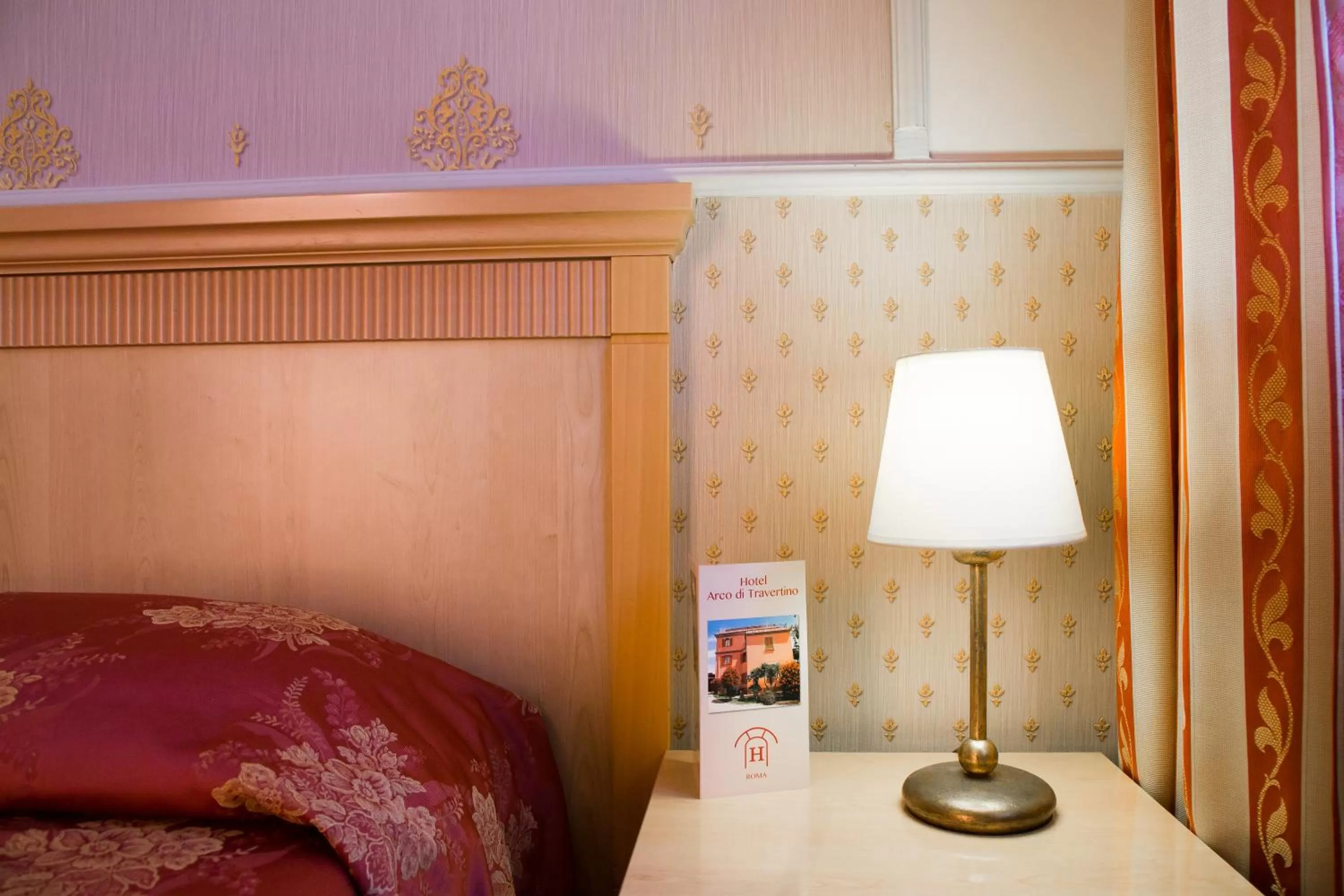 Bed in Hotel Arco Di Travertino