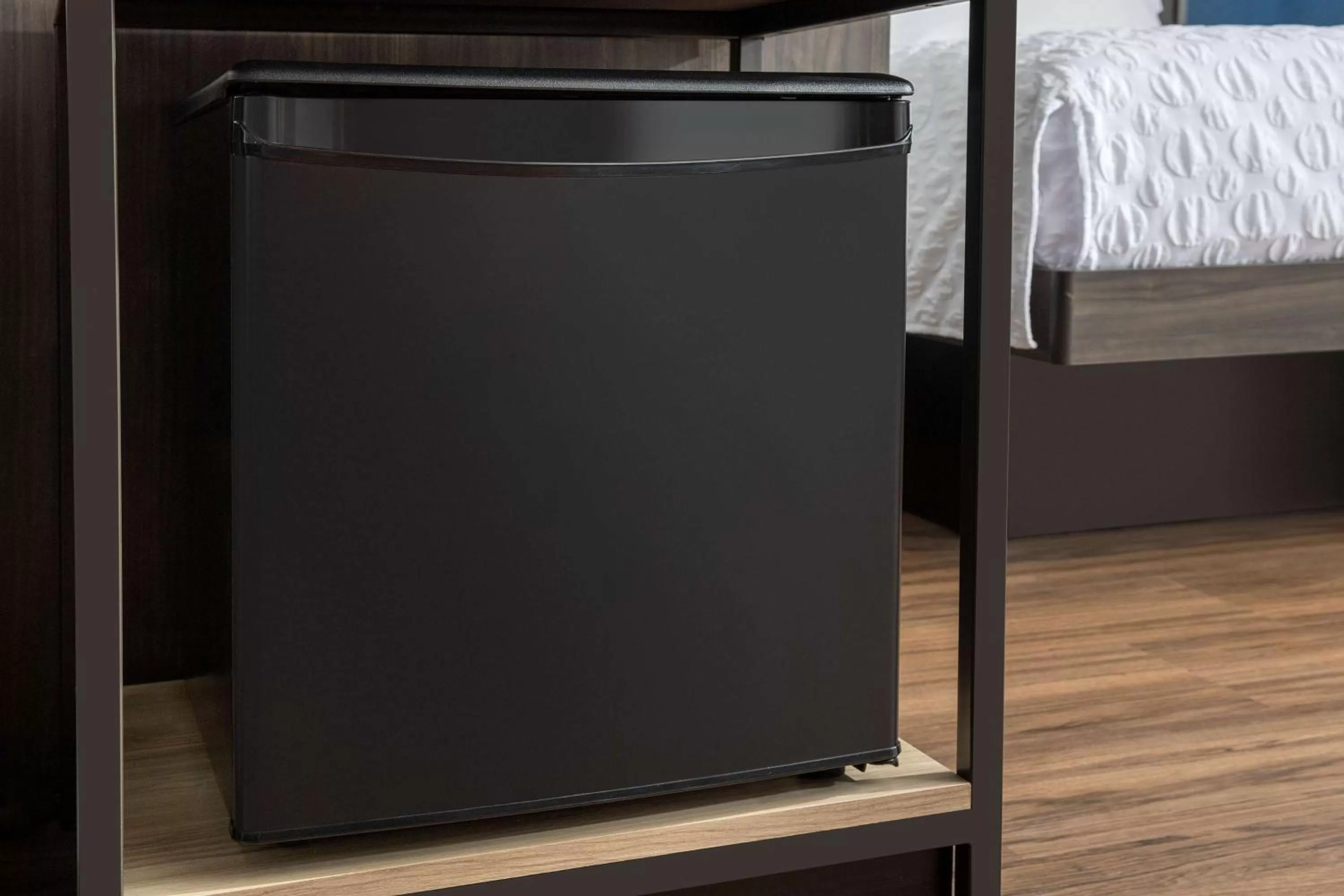 Bedroom in Tru By Hilton Charlotte Airport Lake Pointe