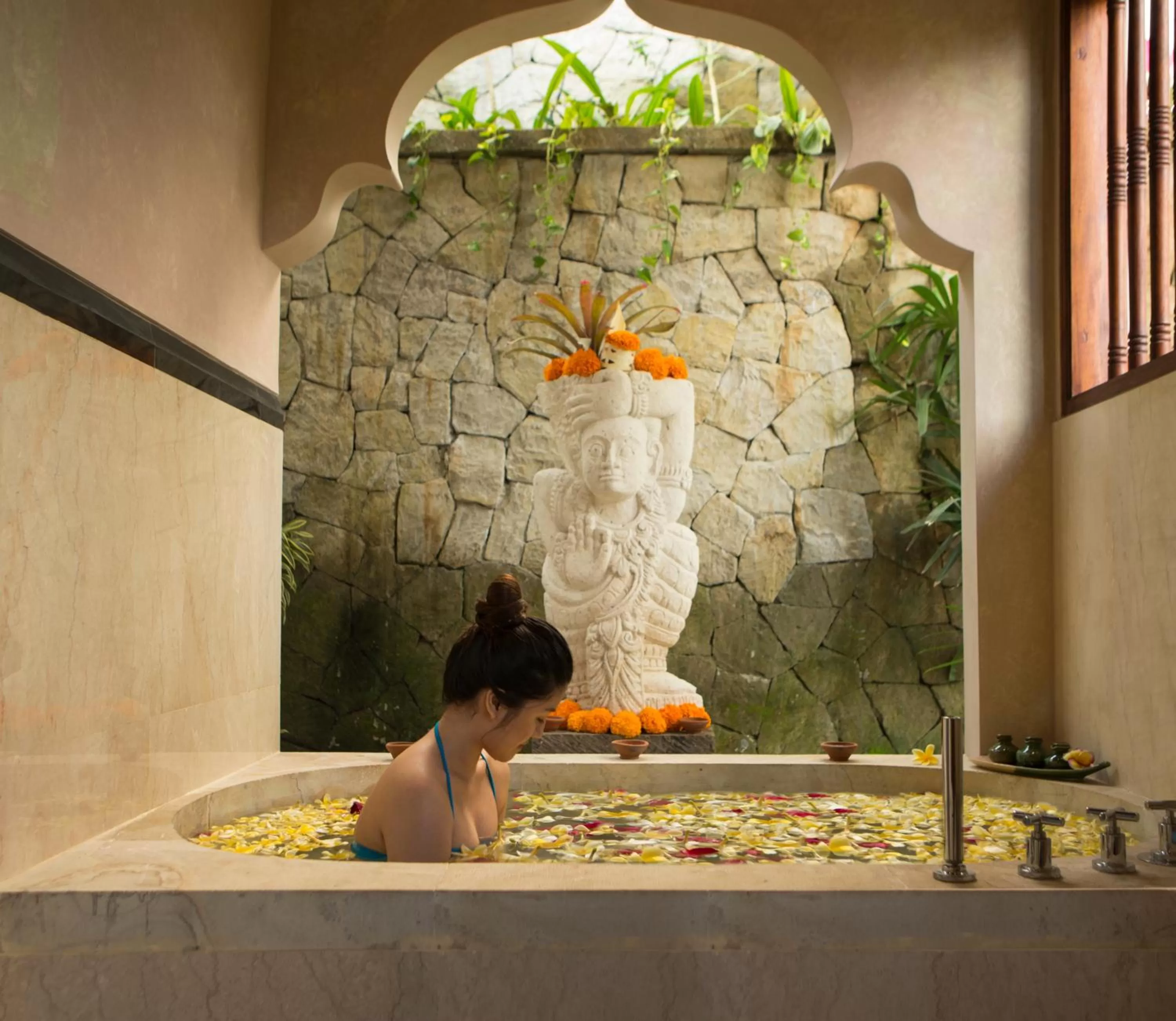 Hot Tub in Dwaraka The Royal Villas