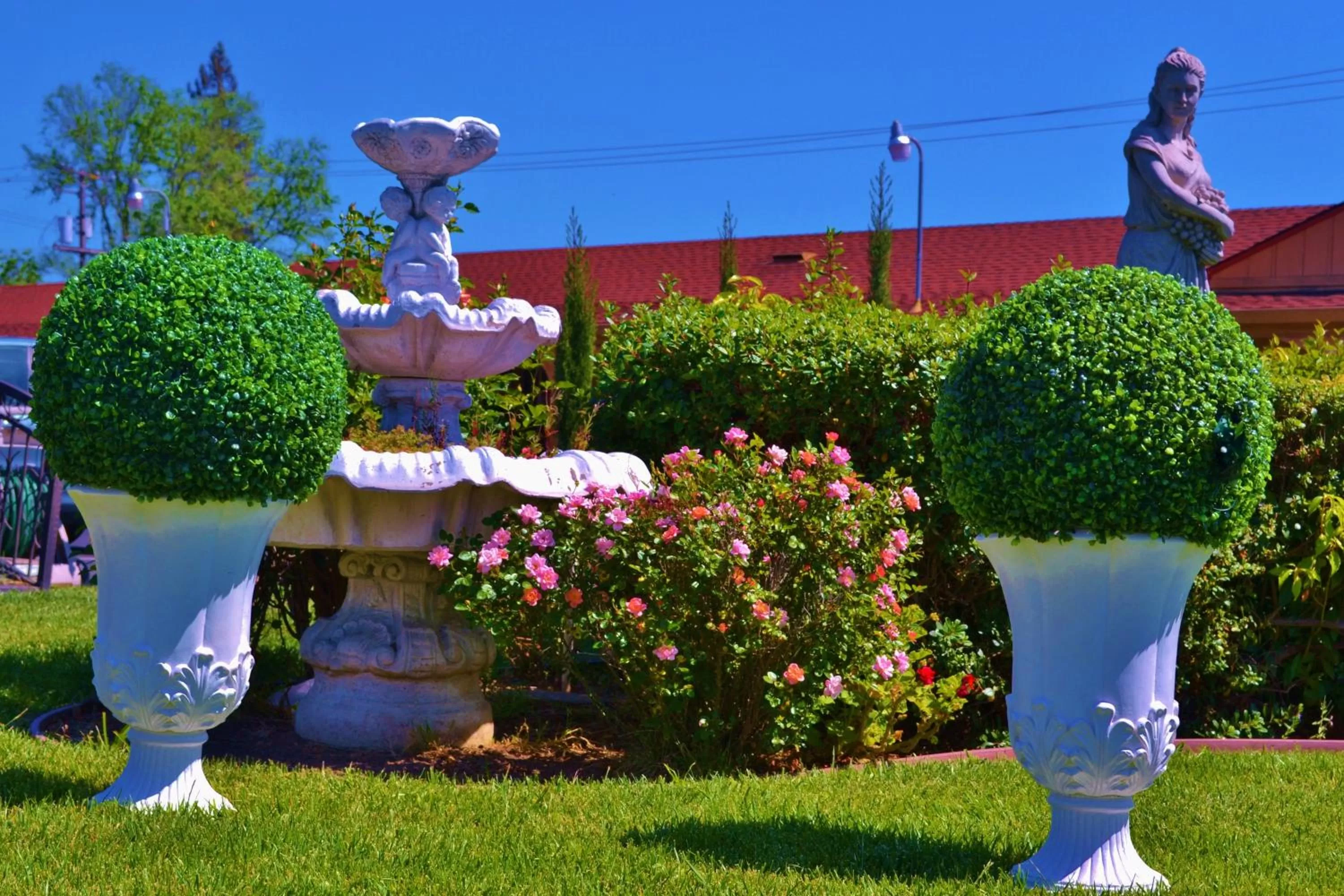 Day in Chardonnay Lodge