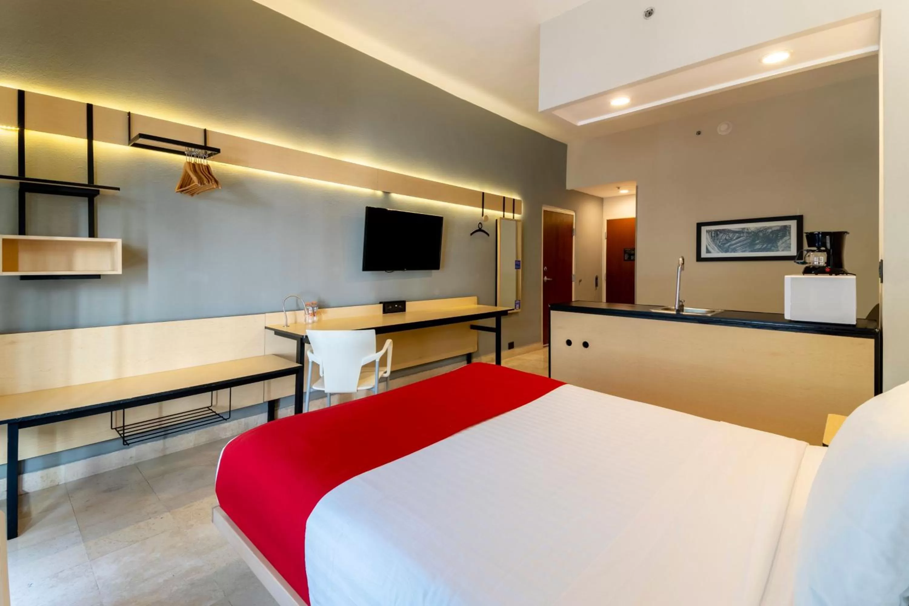 Bedroom, Bed in City Express by Marriott Cancun