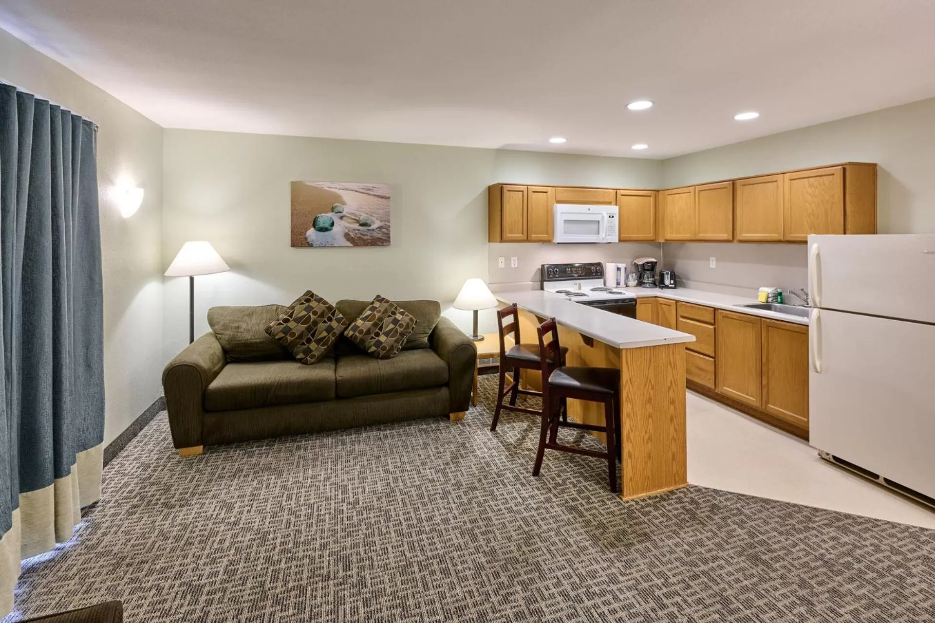 Kitchen or kitchenette, Kitchen/Kitchenette in D Sands Rentals