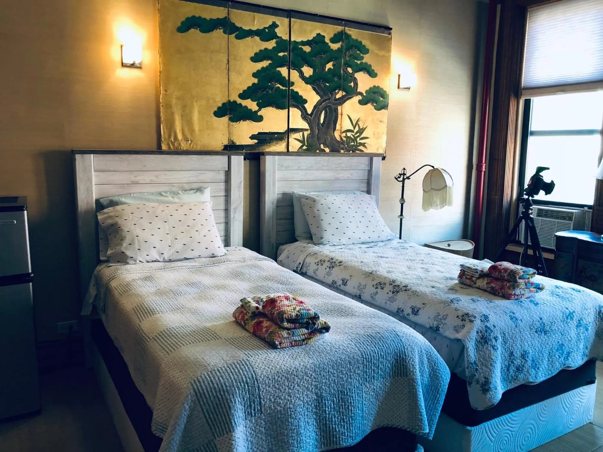 Bed in Northern Lights Mansion