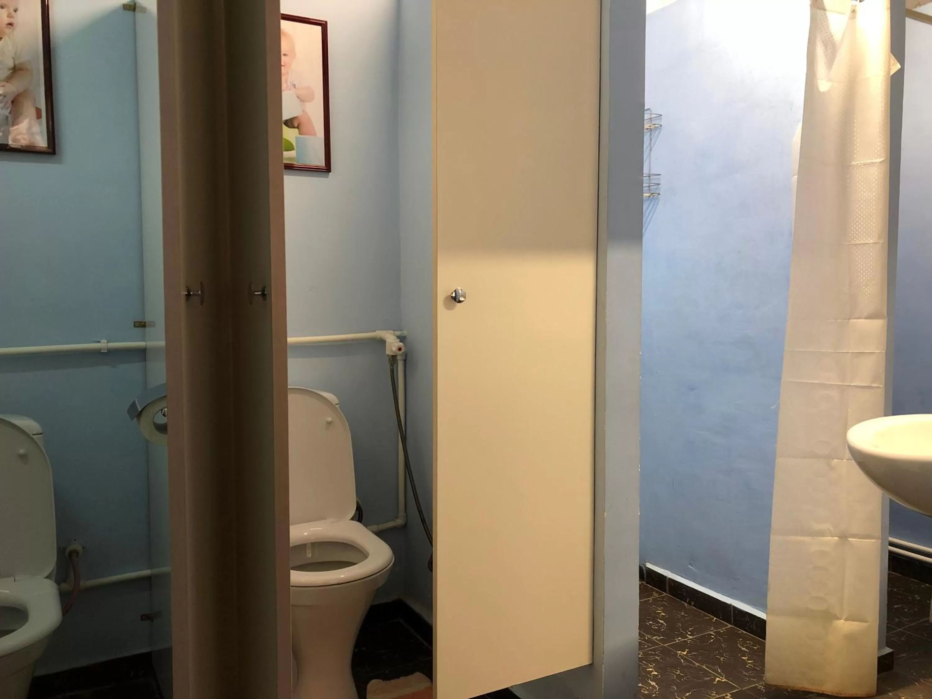 Toilet in ApartHotel in Alaverdi