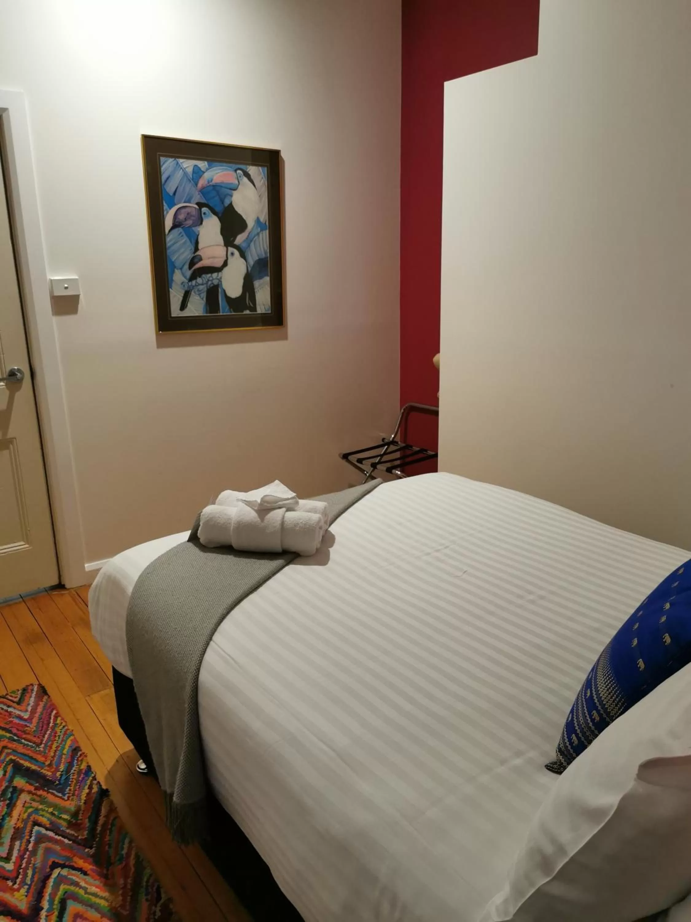 Bed in The Empire Hotel Deloraine