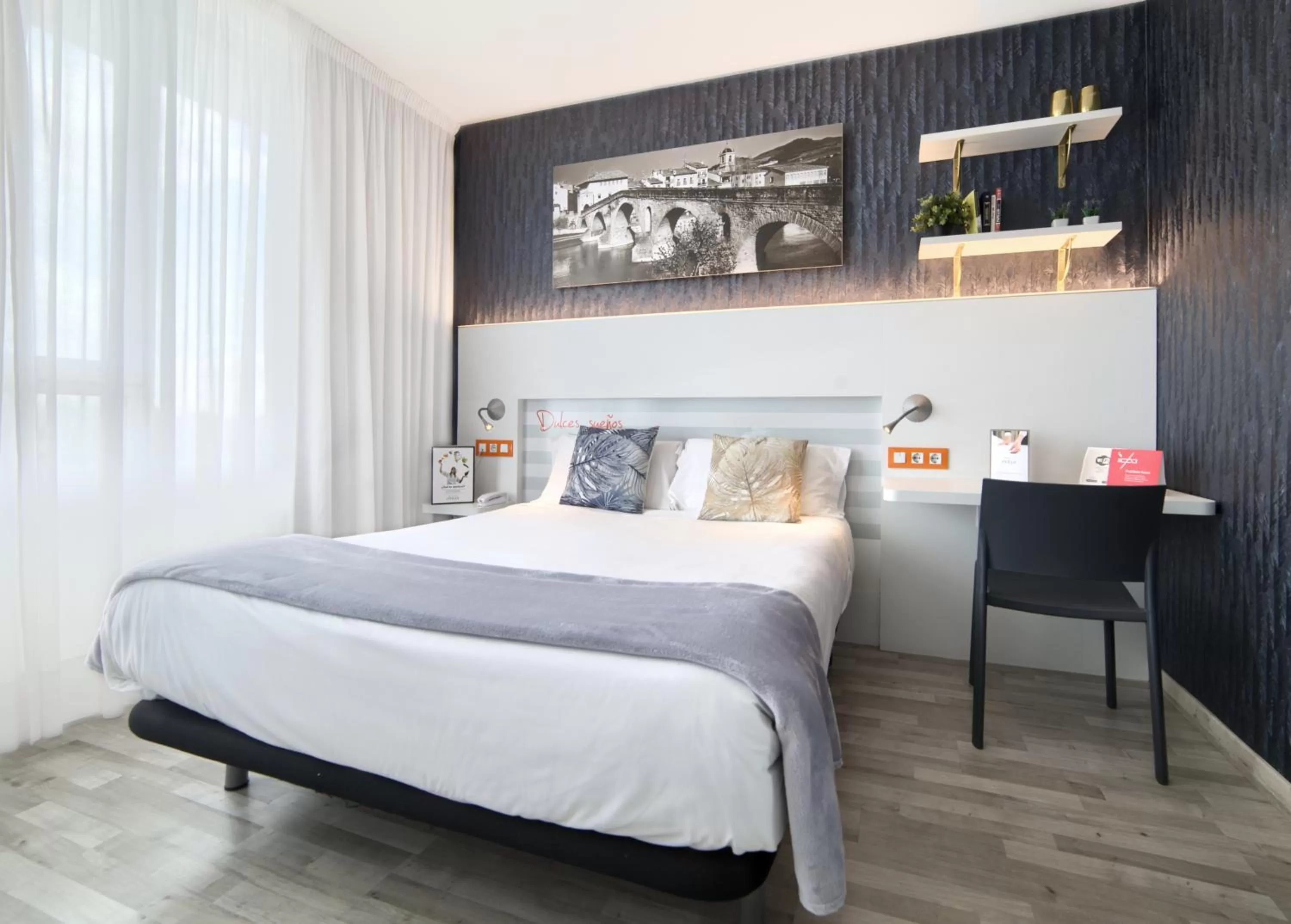 Bed in Hotel Luze El Villa