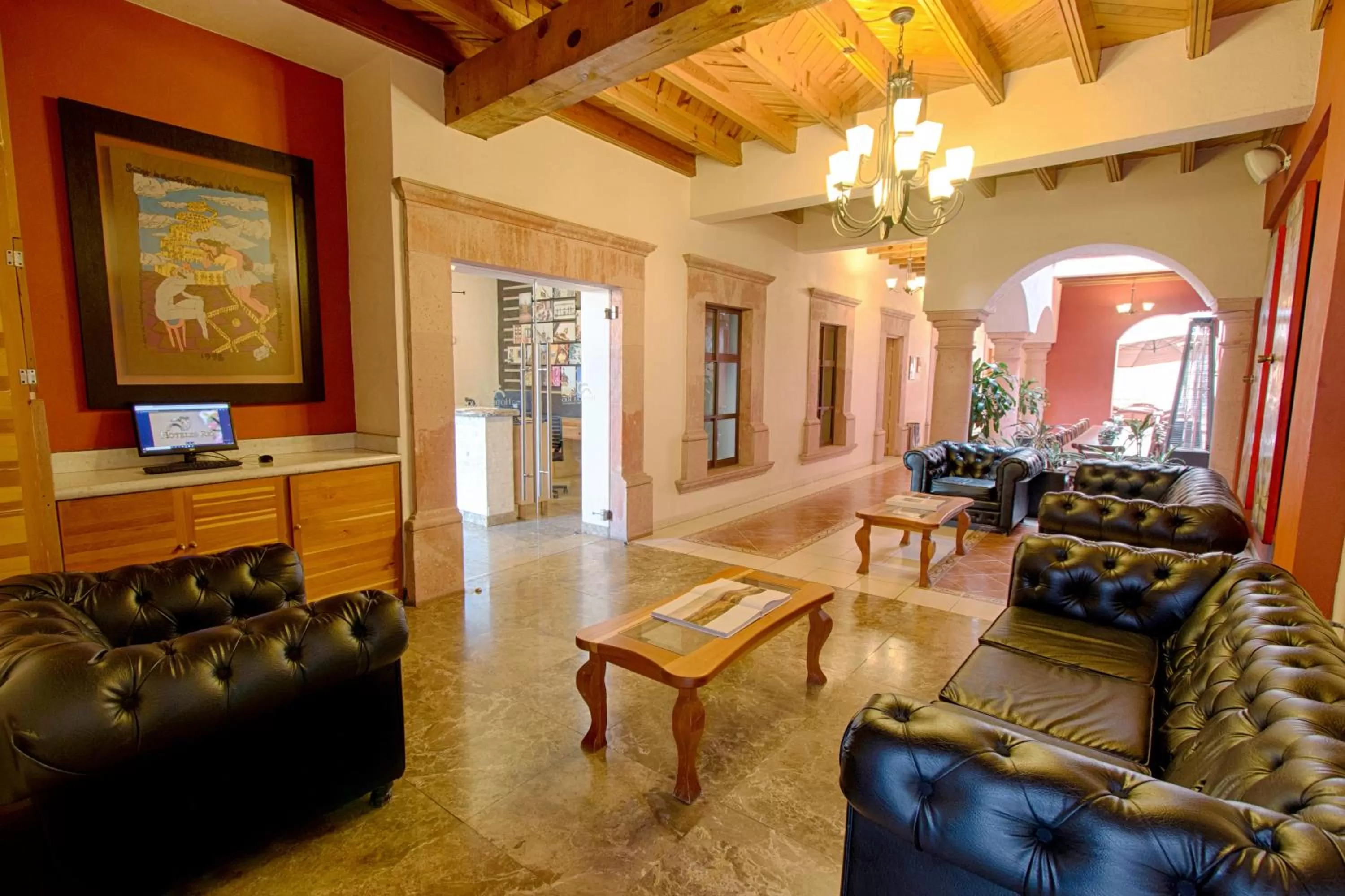 Living room, Seating Area in Hotel Rio Queretaro