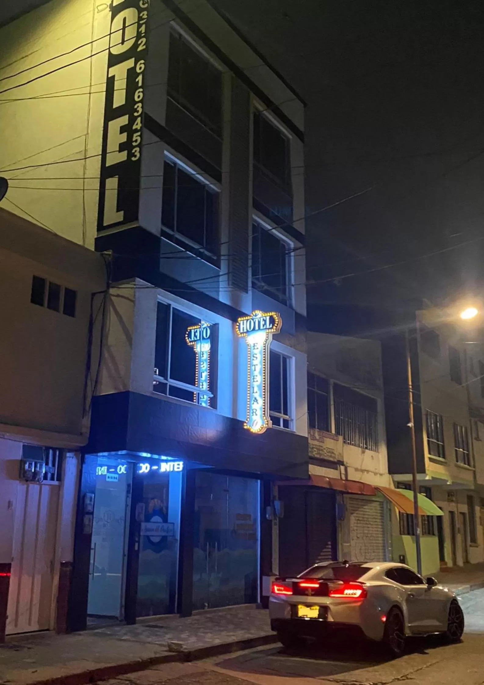 Property building in Hotel Cafe Estrella