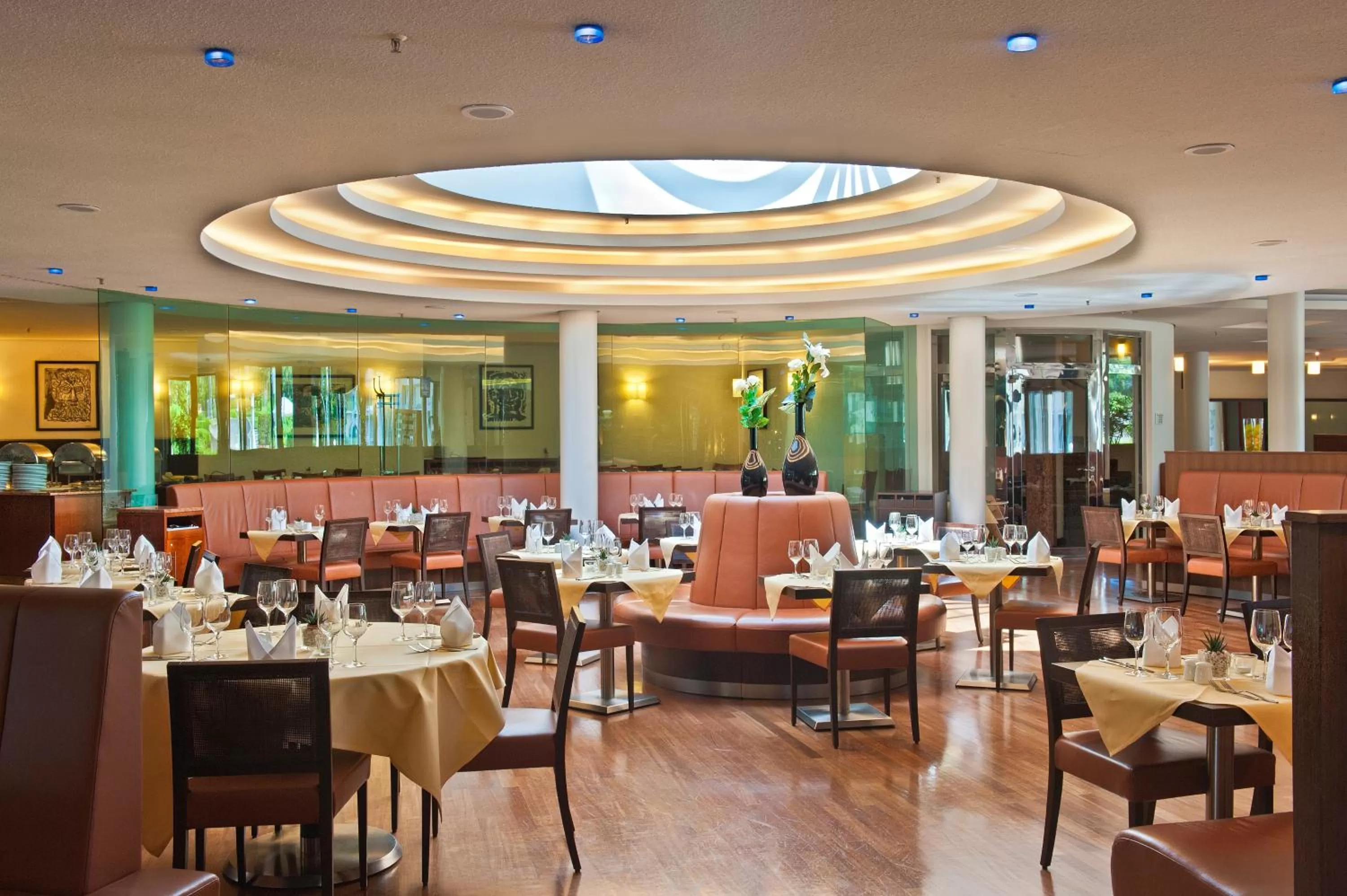 Restaurant/places to eat in Radisson Blu Park Hotel & Conference Centre