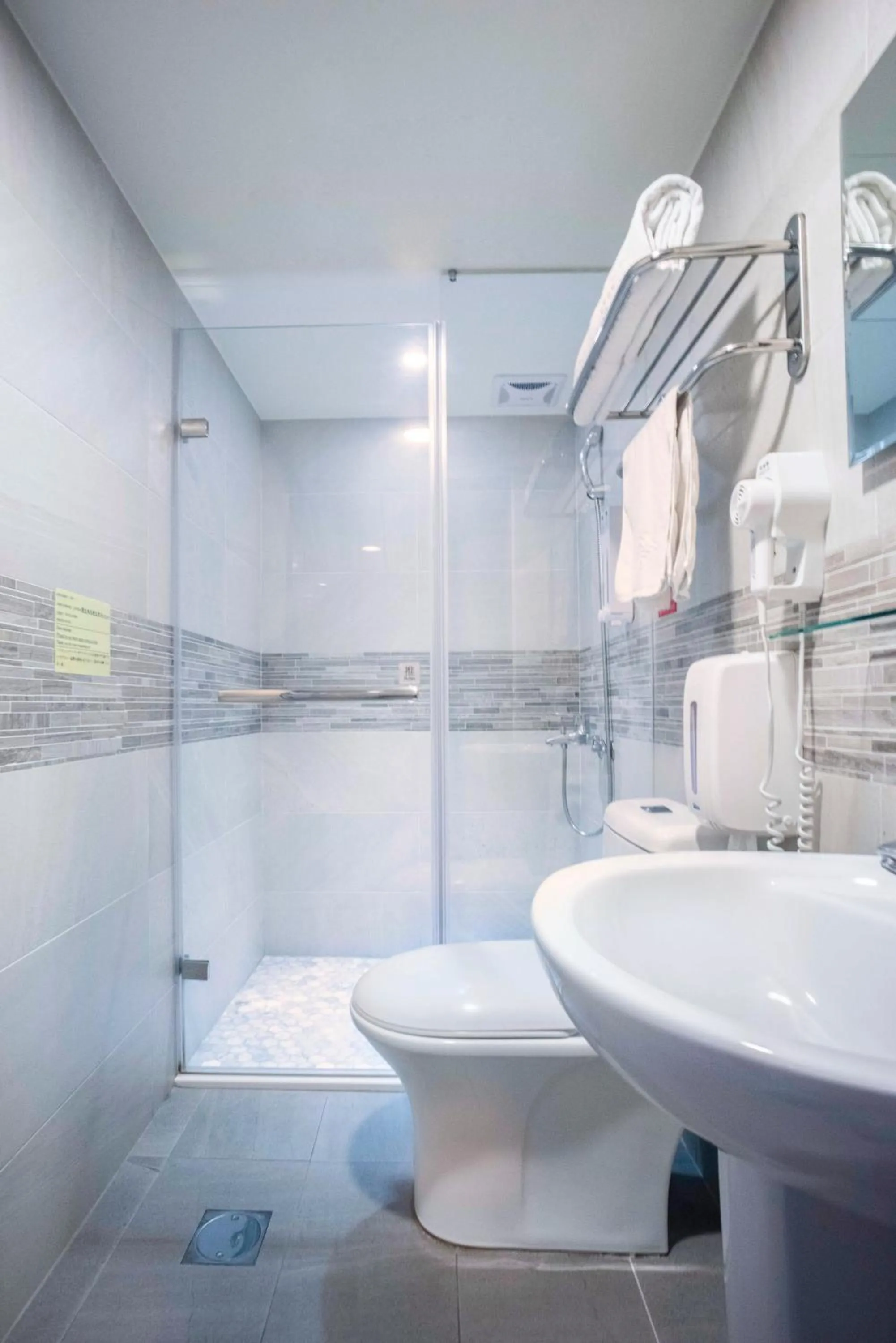 Bathroom in XinsheHotel - Chungli