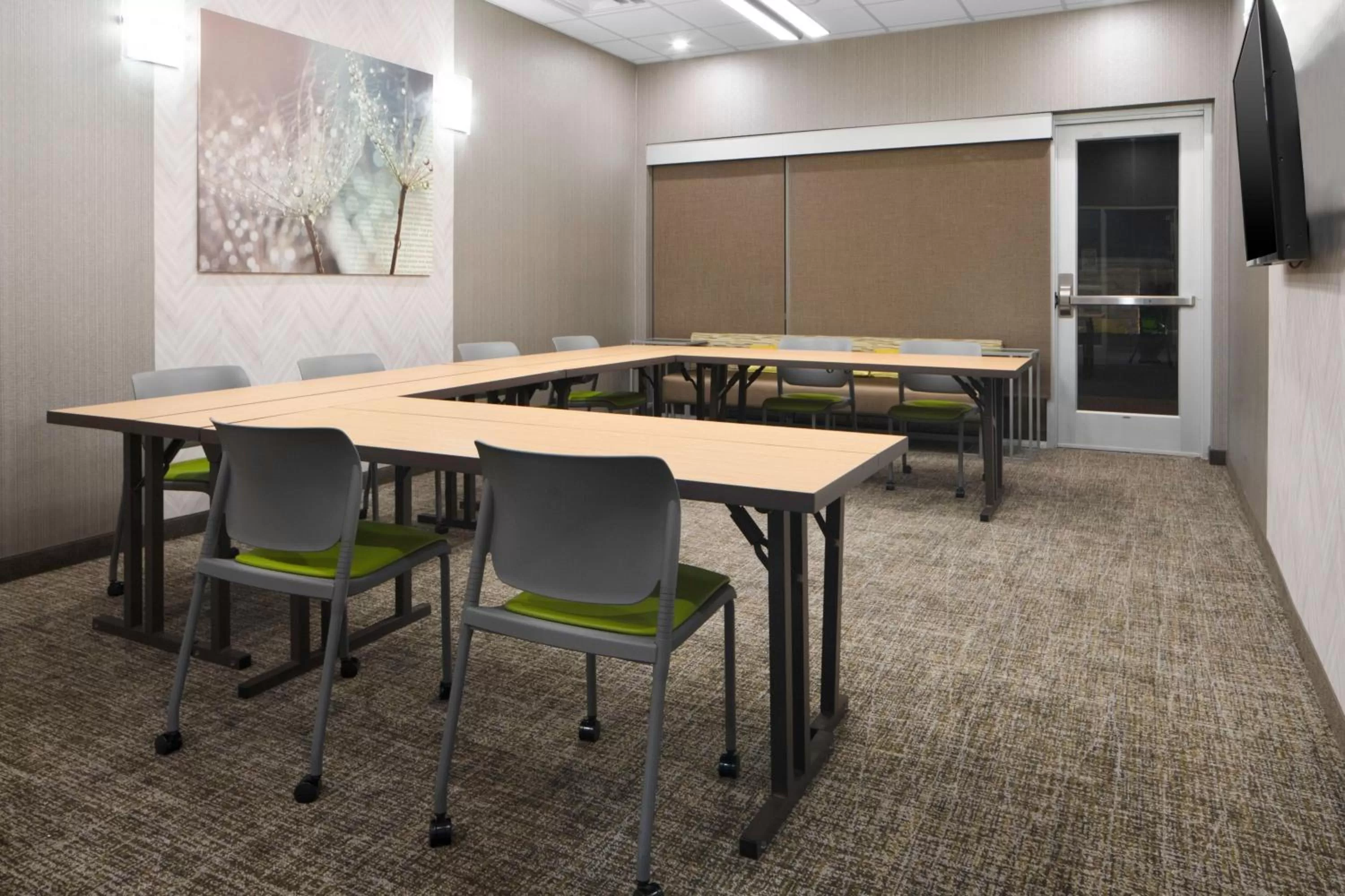 Meeting/conference room in SpringHill Suites Winchester