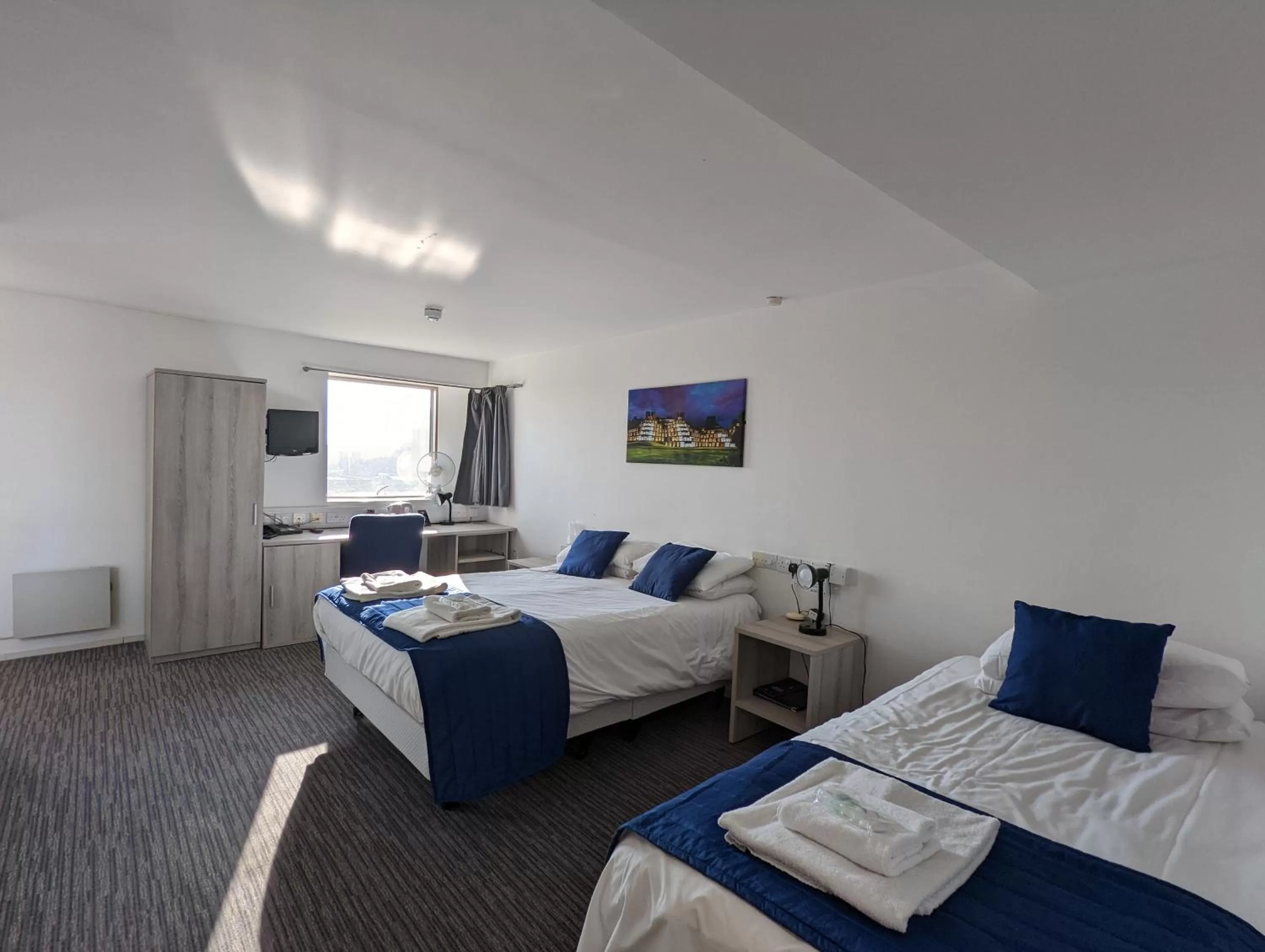 Family Room in Broadview Hotel