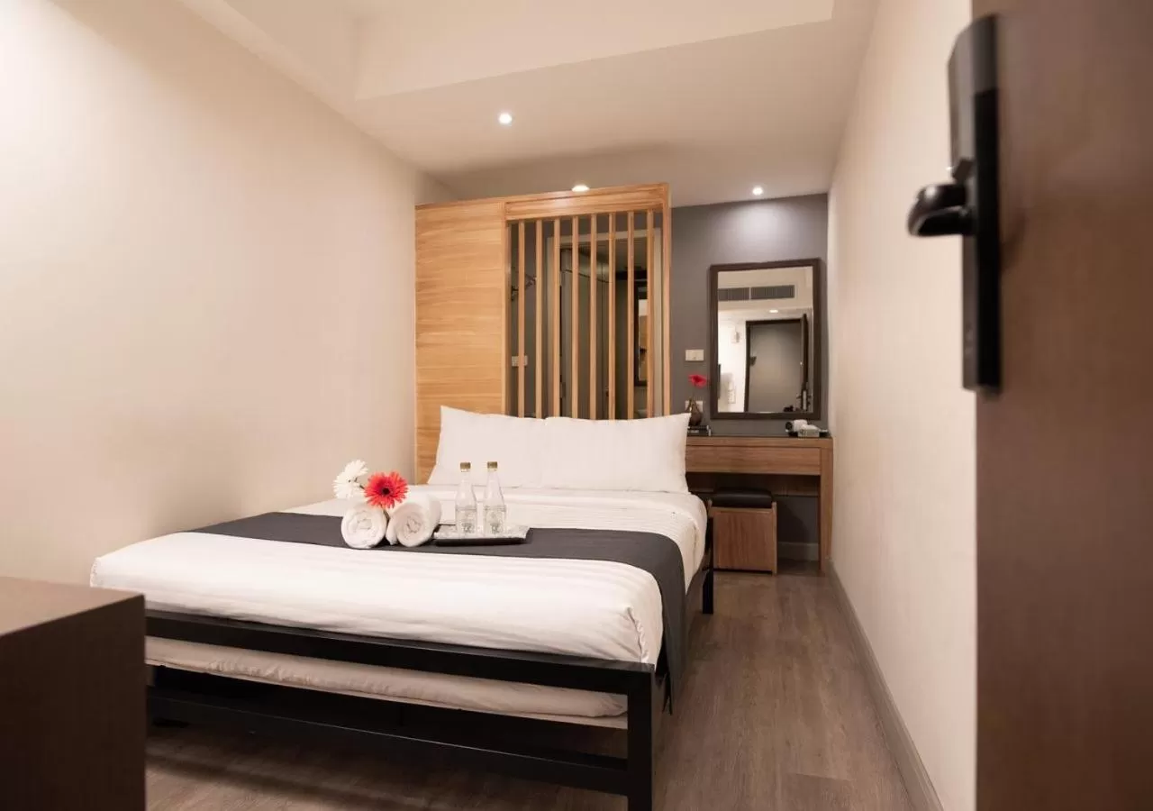 Bed in D&D Inn Khaosan