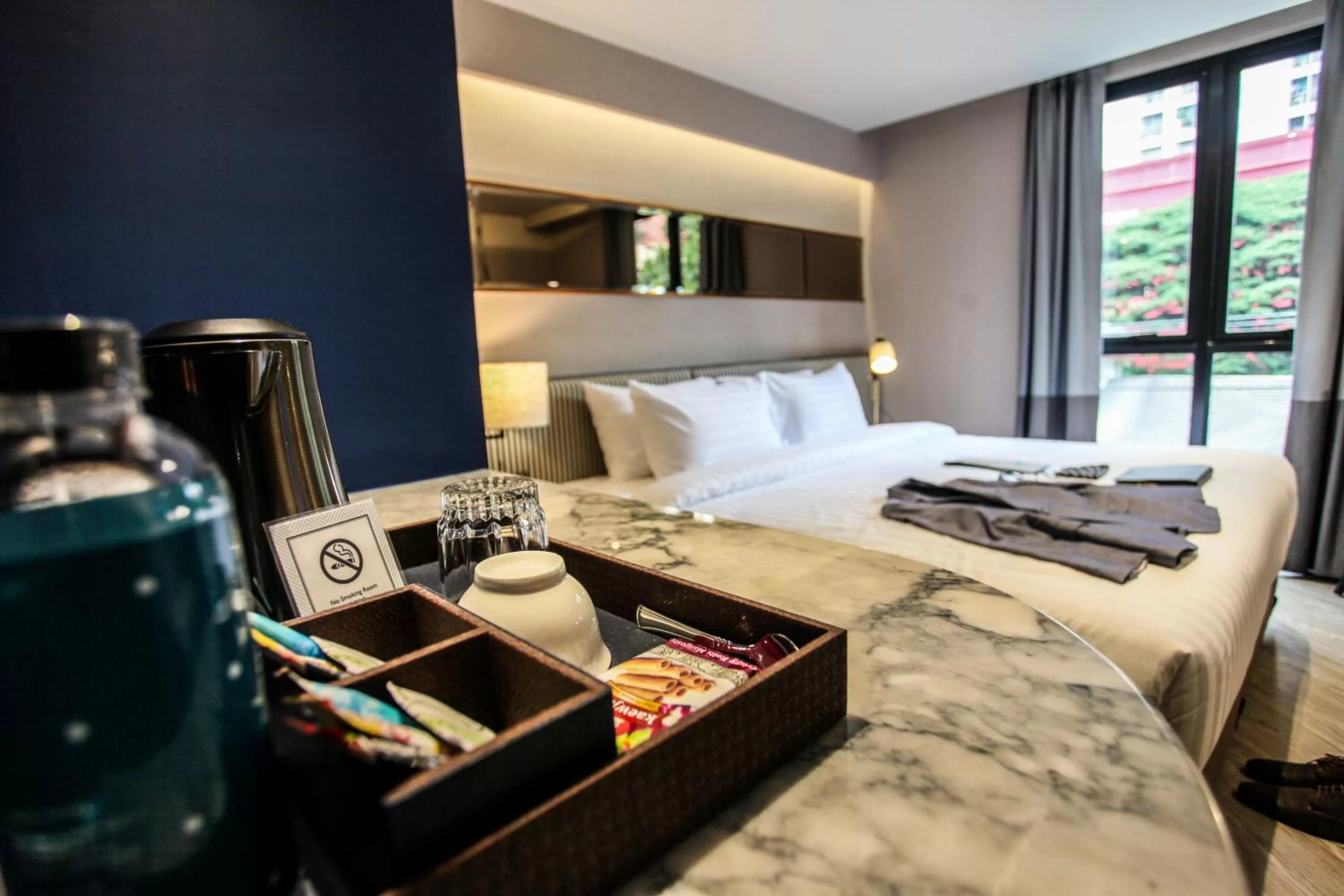 Coffee/tea facilities, Bed in Vince Hotel Pratunam