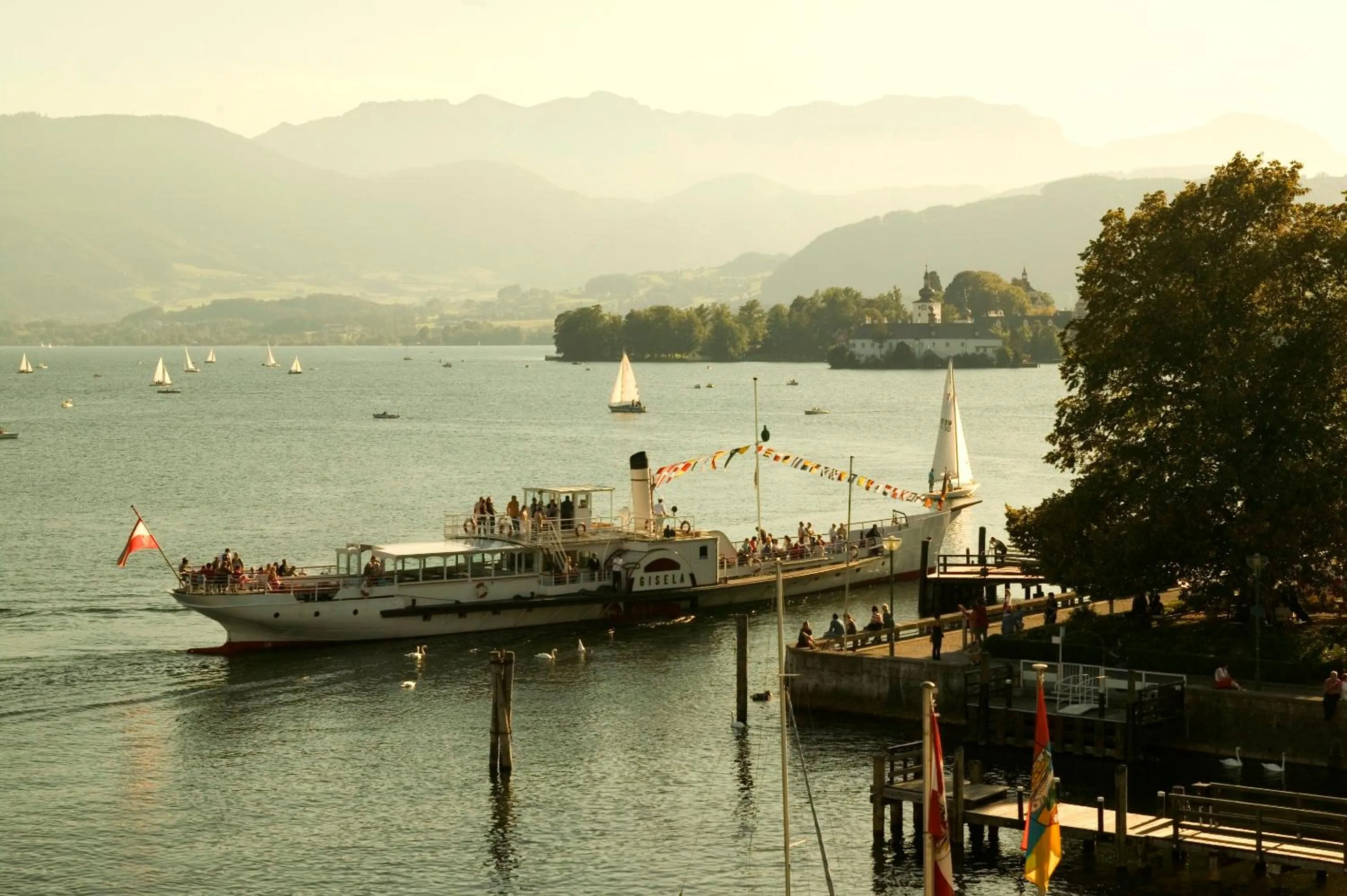 Activities in Keramikhotel Goldener Brunnen