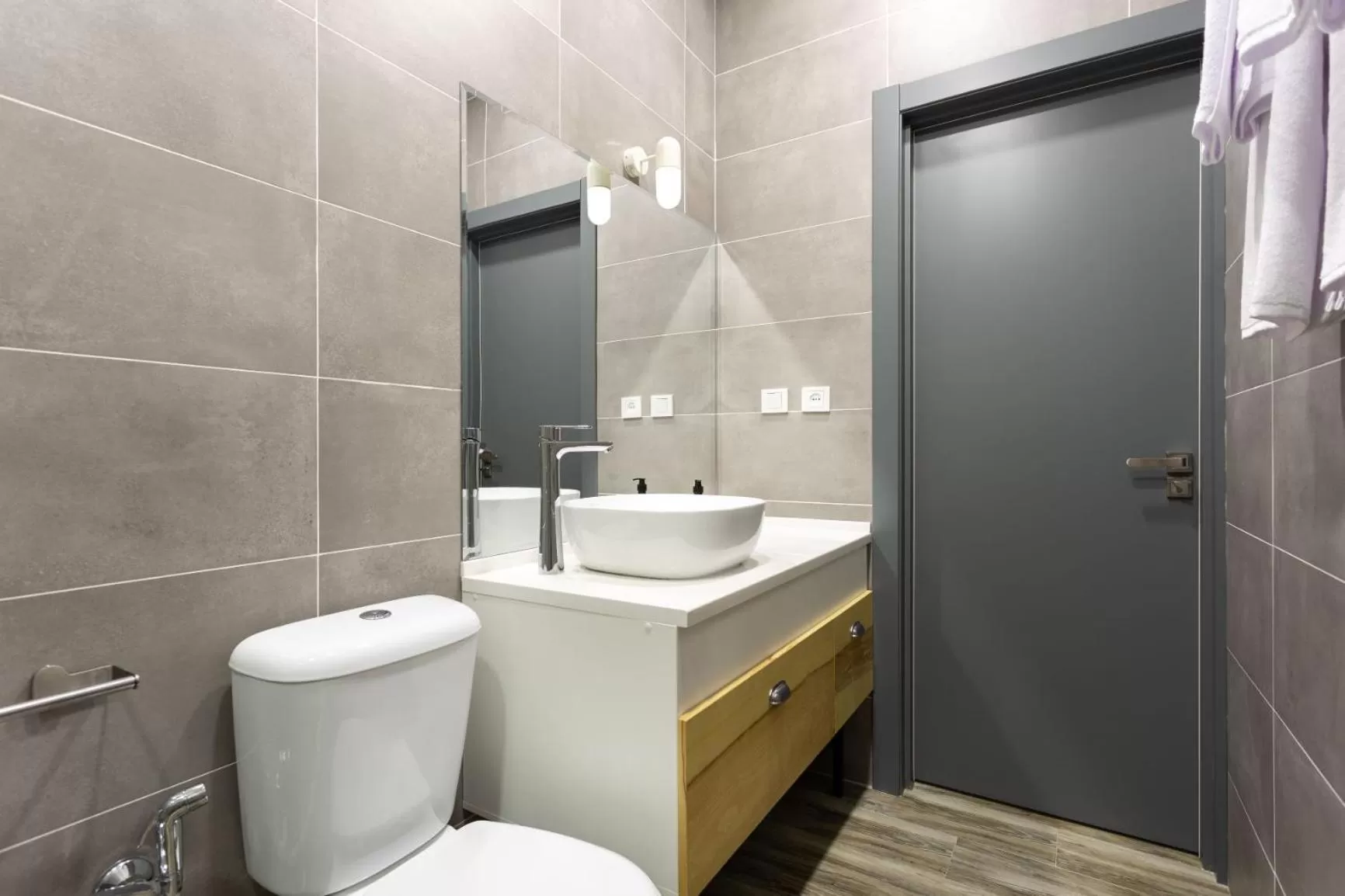 Bathroom in IGMAR Apart Hotel