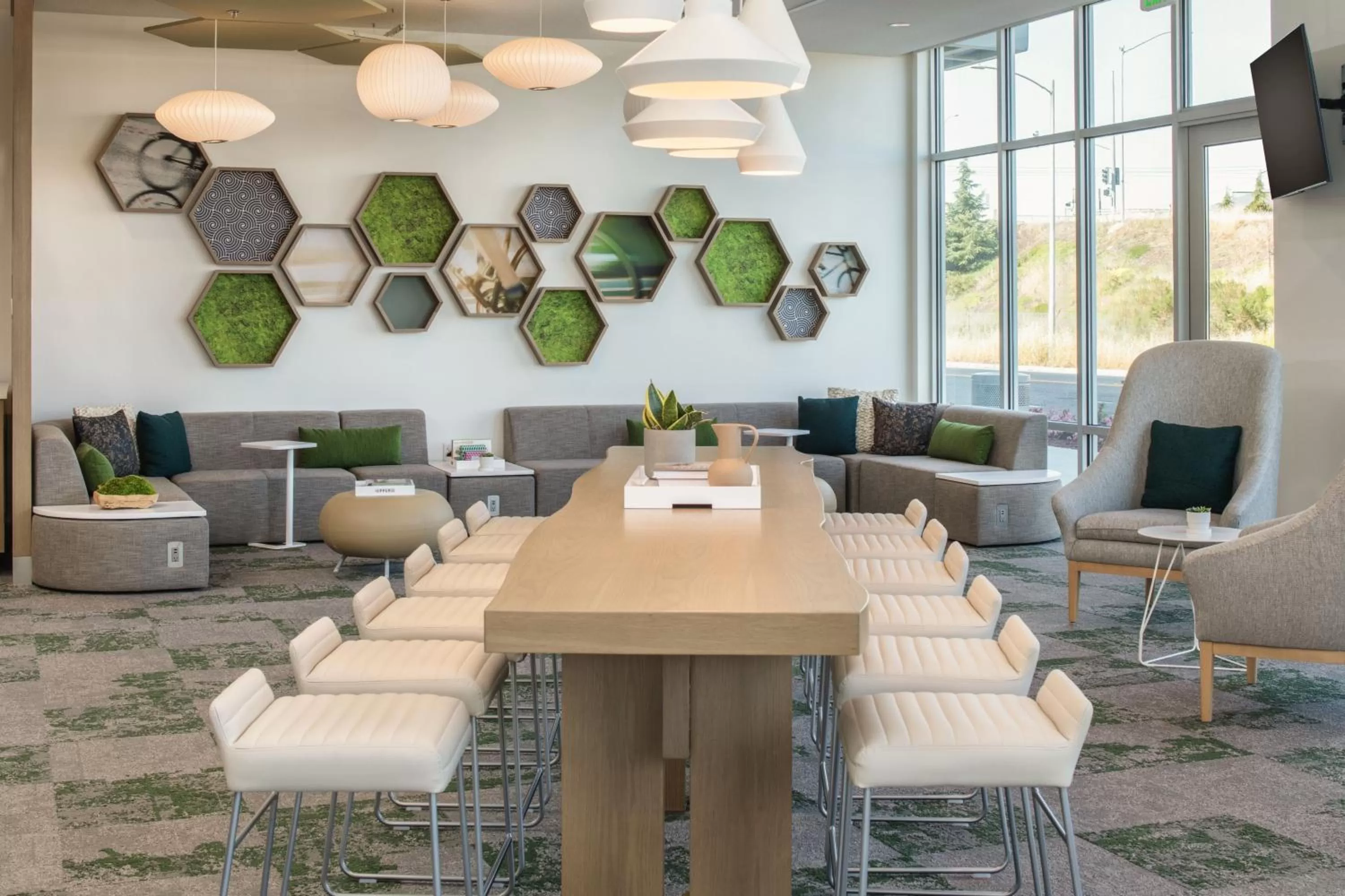 Lobby or reception in Element San Jose Milpitas