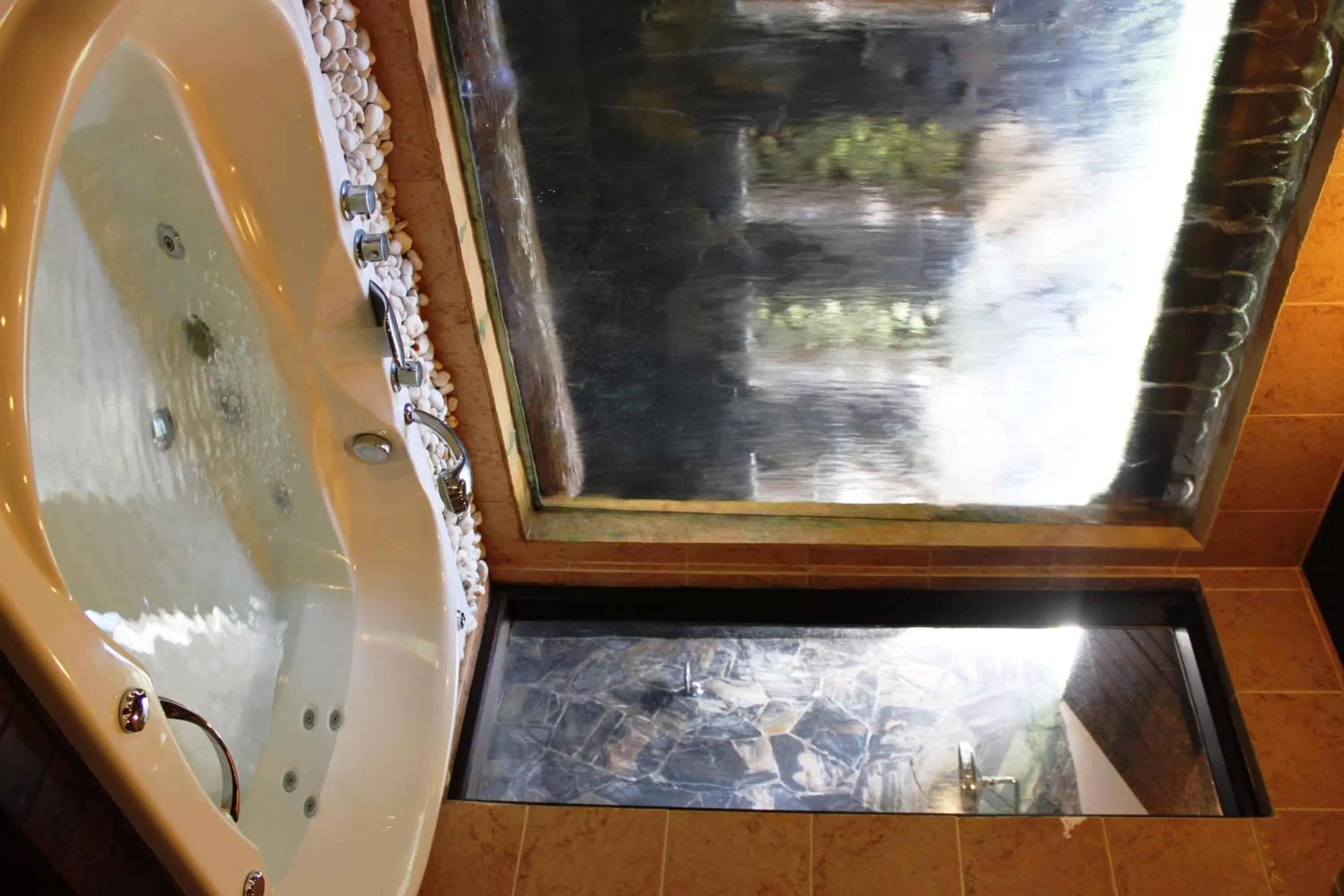 Mukdara Beach Villa & Spa Resort