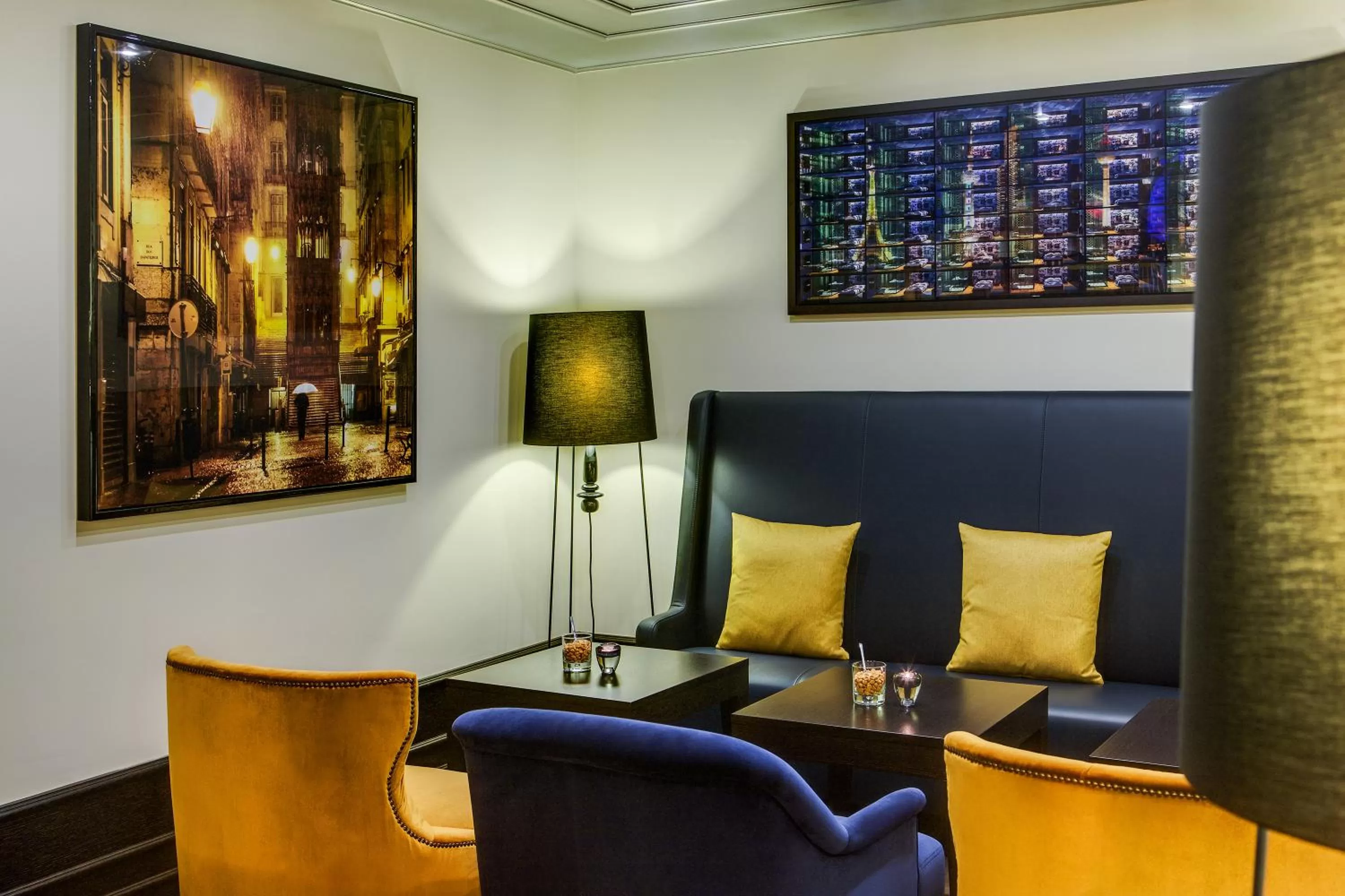 Lounge or bar in Dorint Parkhotel Meißen