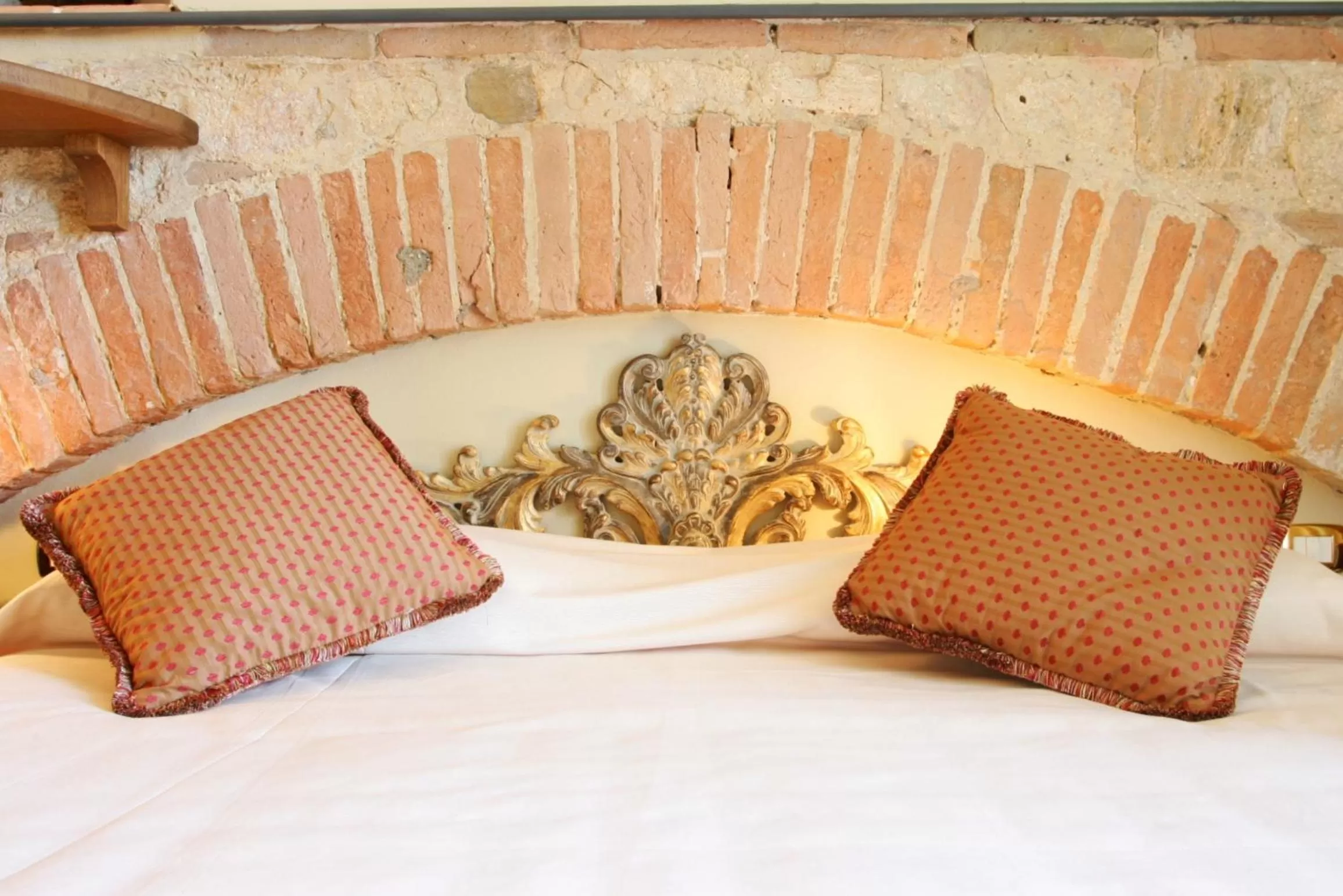 Bed in La Locanda Di San Francesco