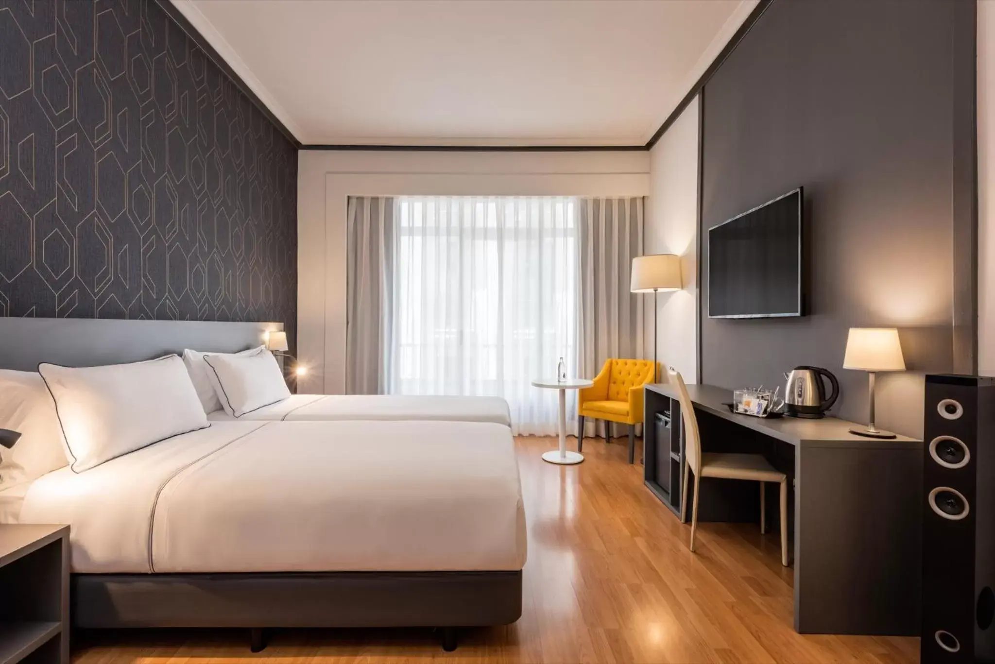 Premium Double Room in Hotel Madrid Plaza de España, Affiliated by Meliá Premium Double Room in Hotel Madrid Plaza de España, Affiliated by Meliá